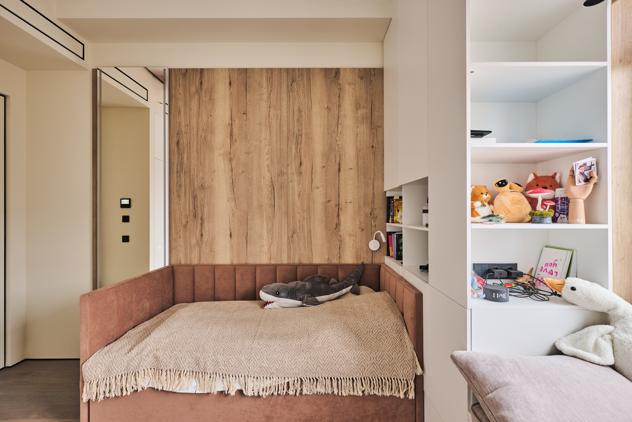 ЖК Интонация. Никита Хохловский фото и видео продакшн