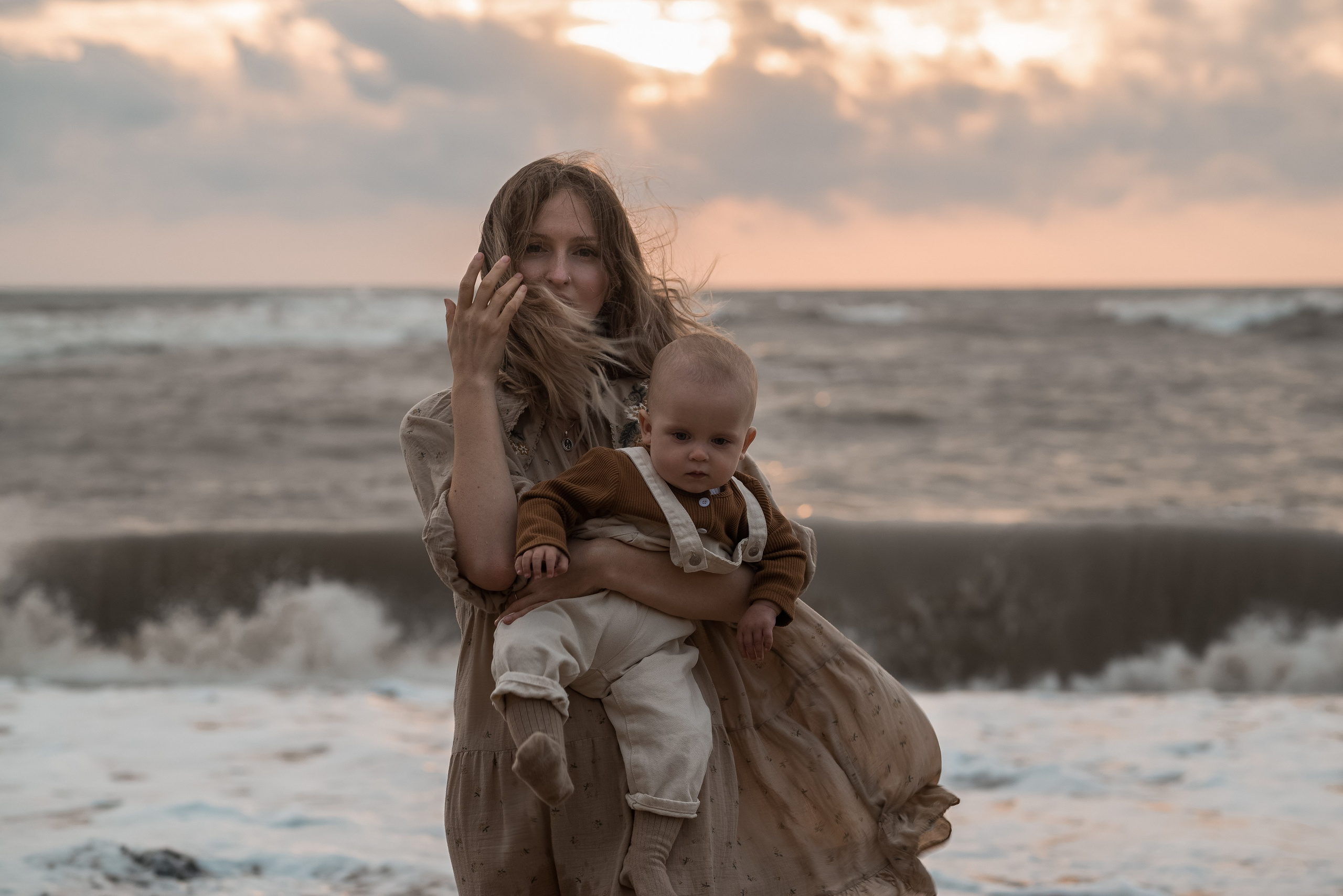 Ты моё. Семейный и свадебный фотограф в Севастополе Лиза Печенько