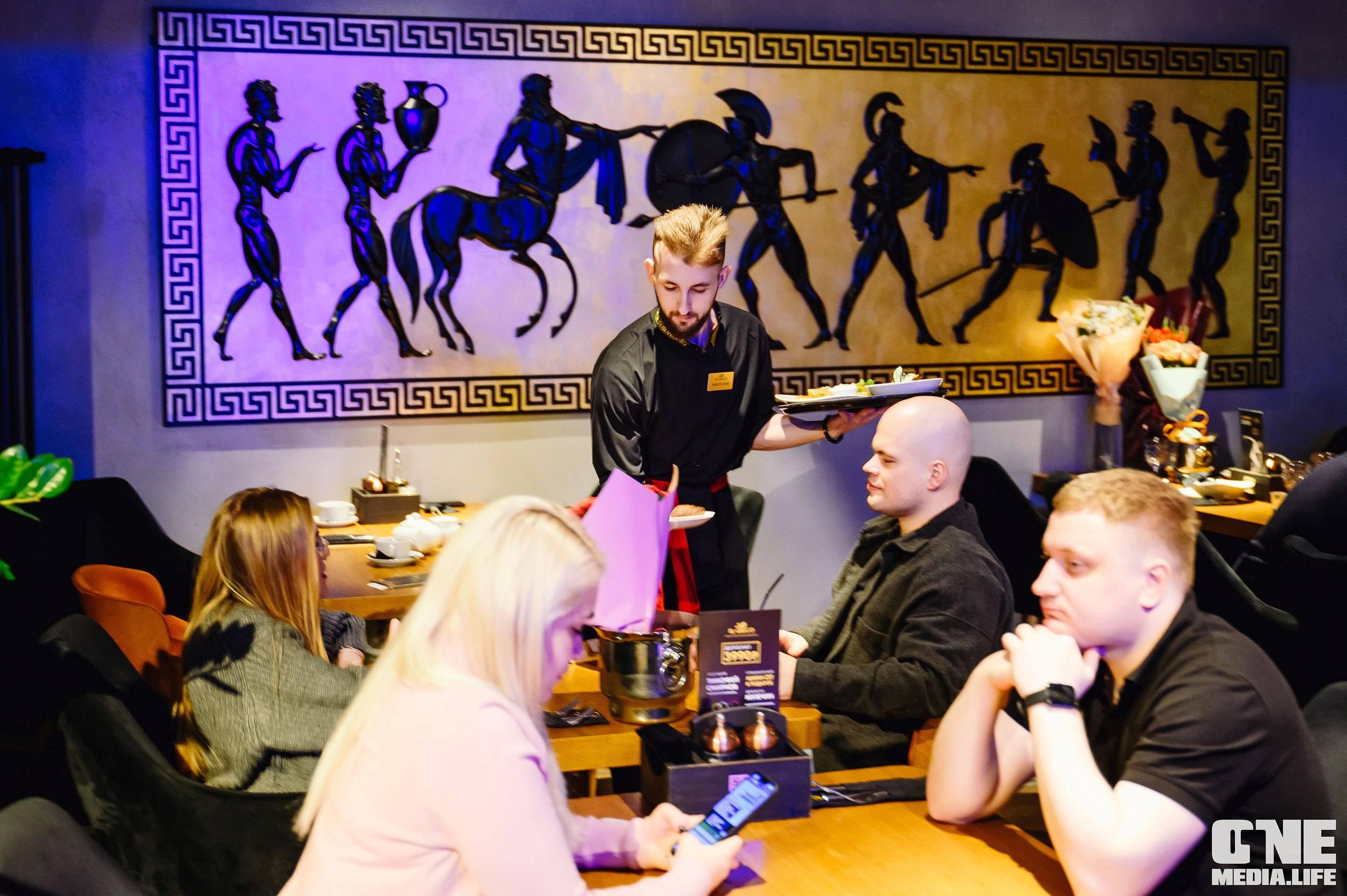 День влюбленных в Эль Греко. One Media Life: фоторепортажи, фотоотчеты с мероприятий и заведений