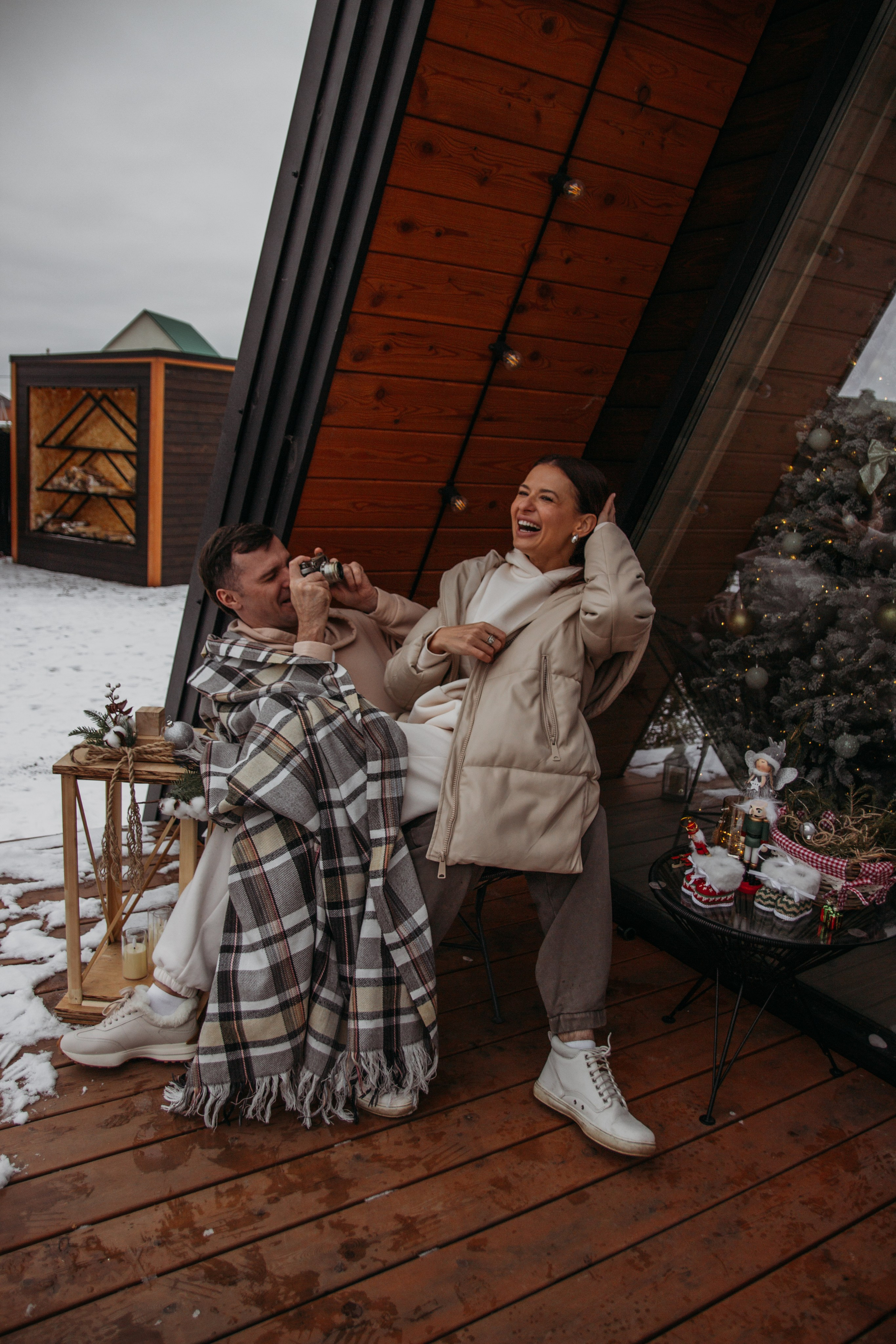 Новогодняя съемка в домике, для семьи Вероники. Венера Гайн. Репортажный фотограф  Тюмень. Обучение фотографии с 0