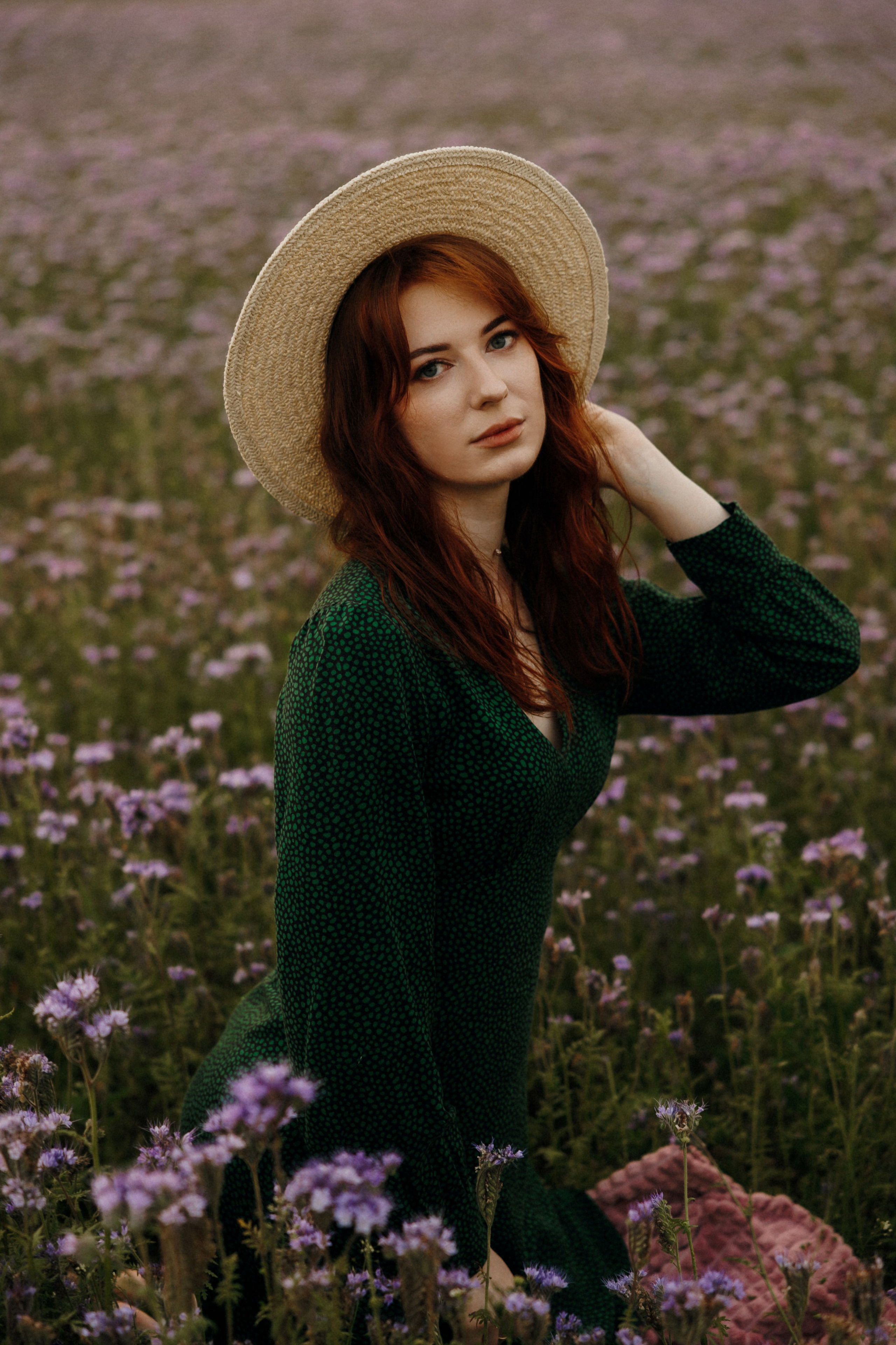 Фотосессия в цветочном поле под витебском