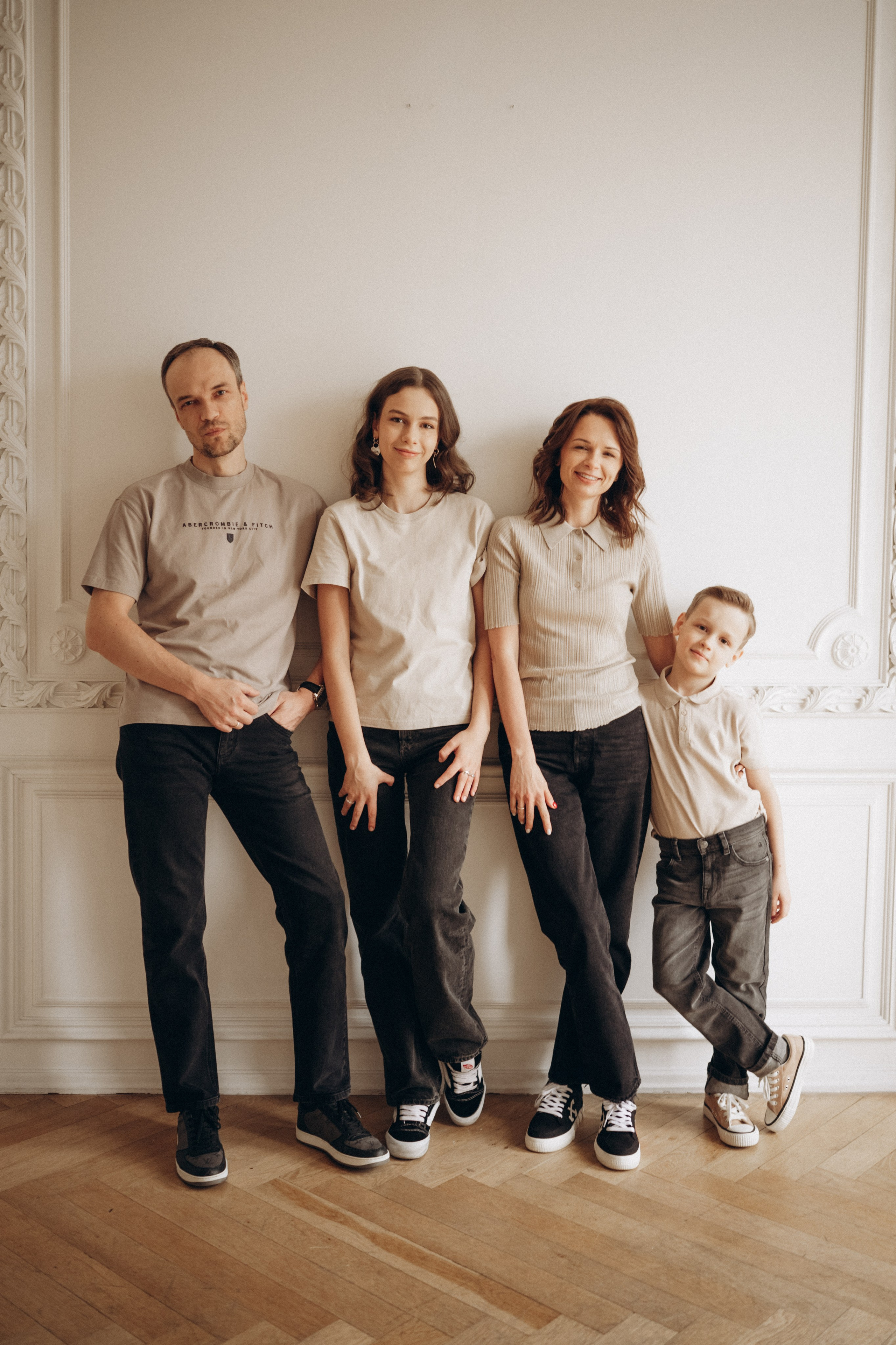 Андрей, Екатерина, Марьяна и Саша. Фотограф Горбенко Анна