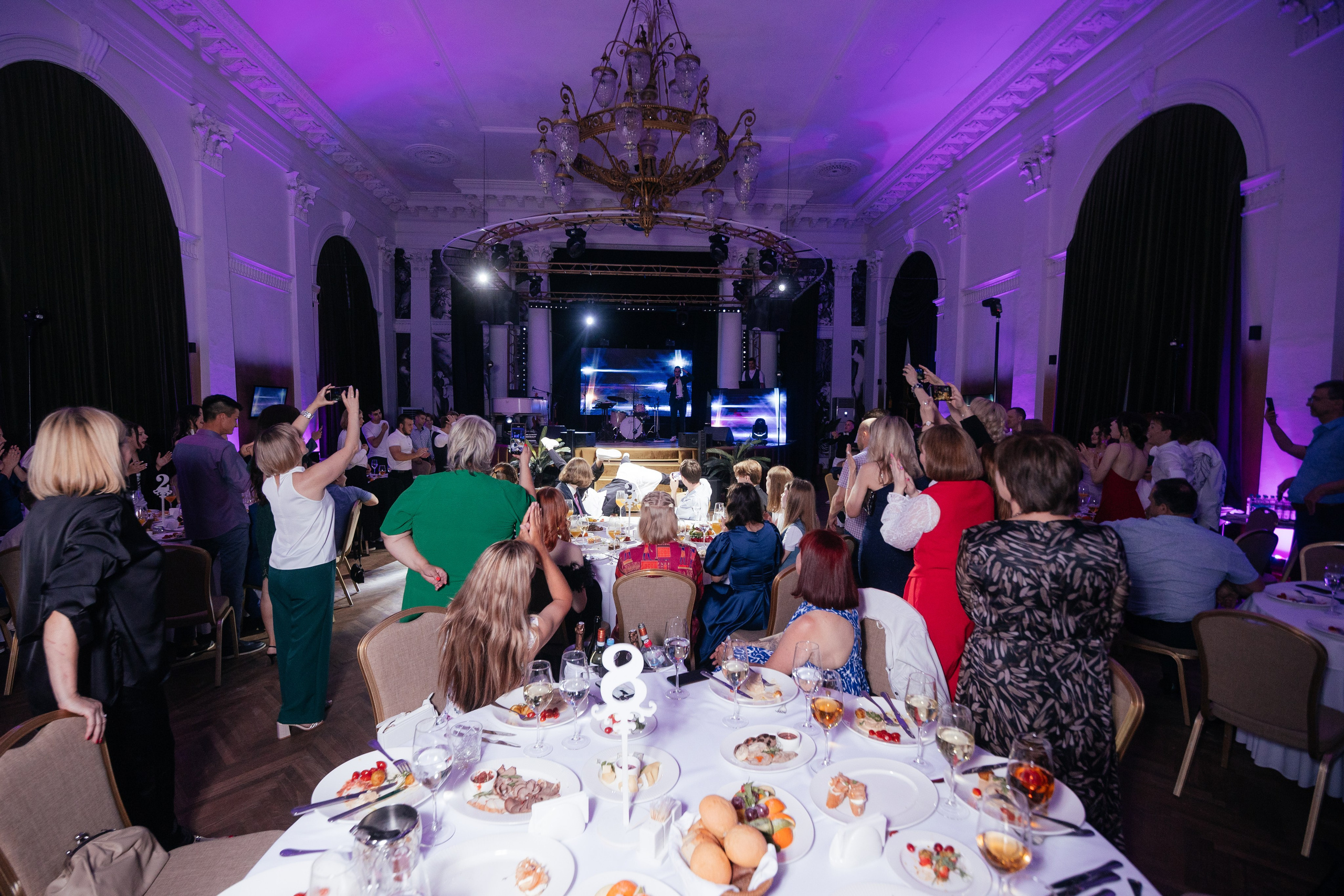 Выпускной 11 класс. Фотограф Крохин Олег