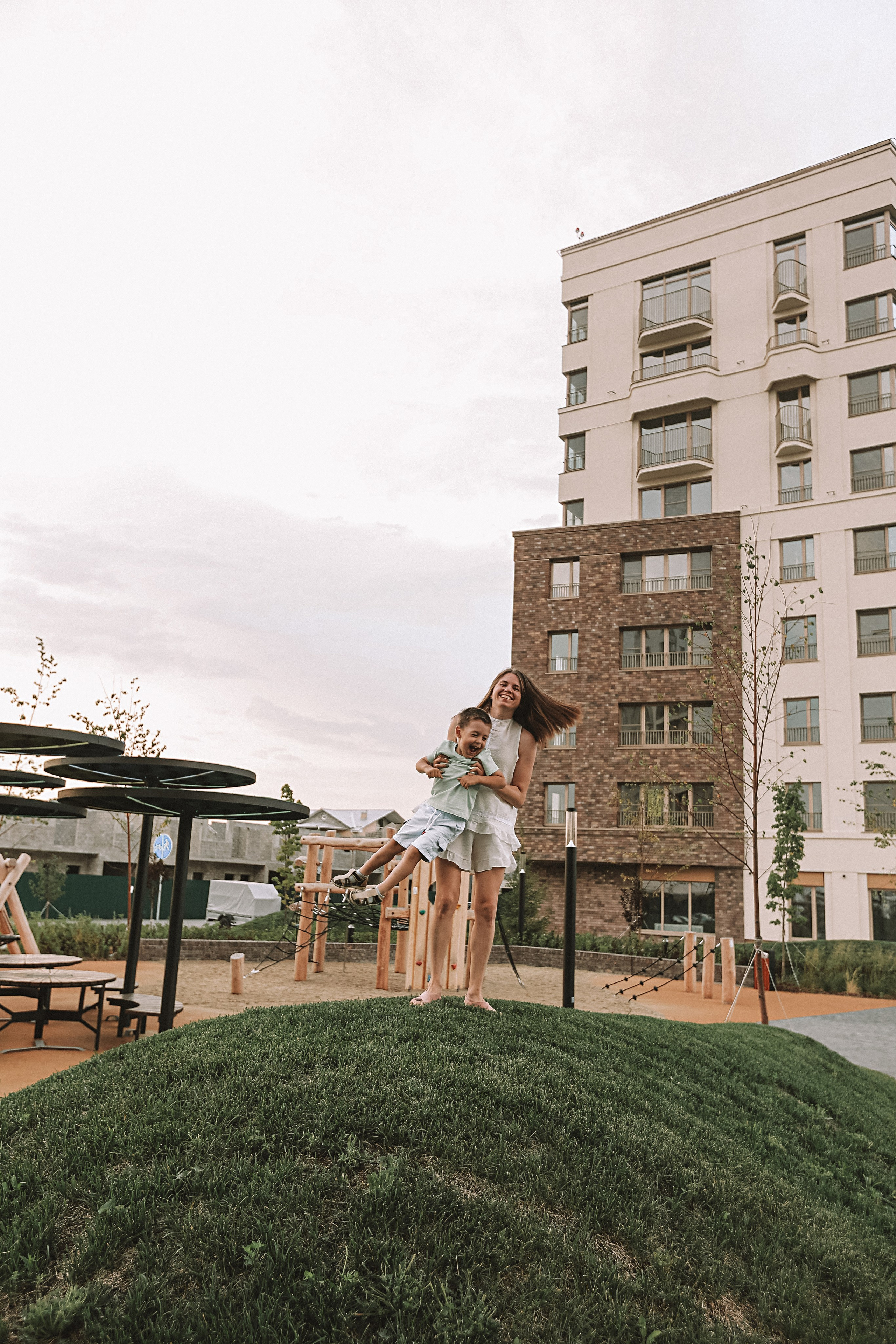 Дворы. Семейный фотограф Тюмень, фотограф на роды Салмина Мария