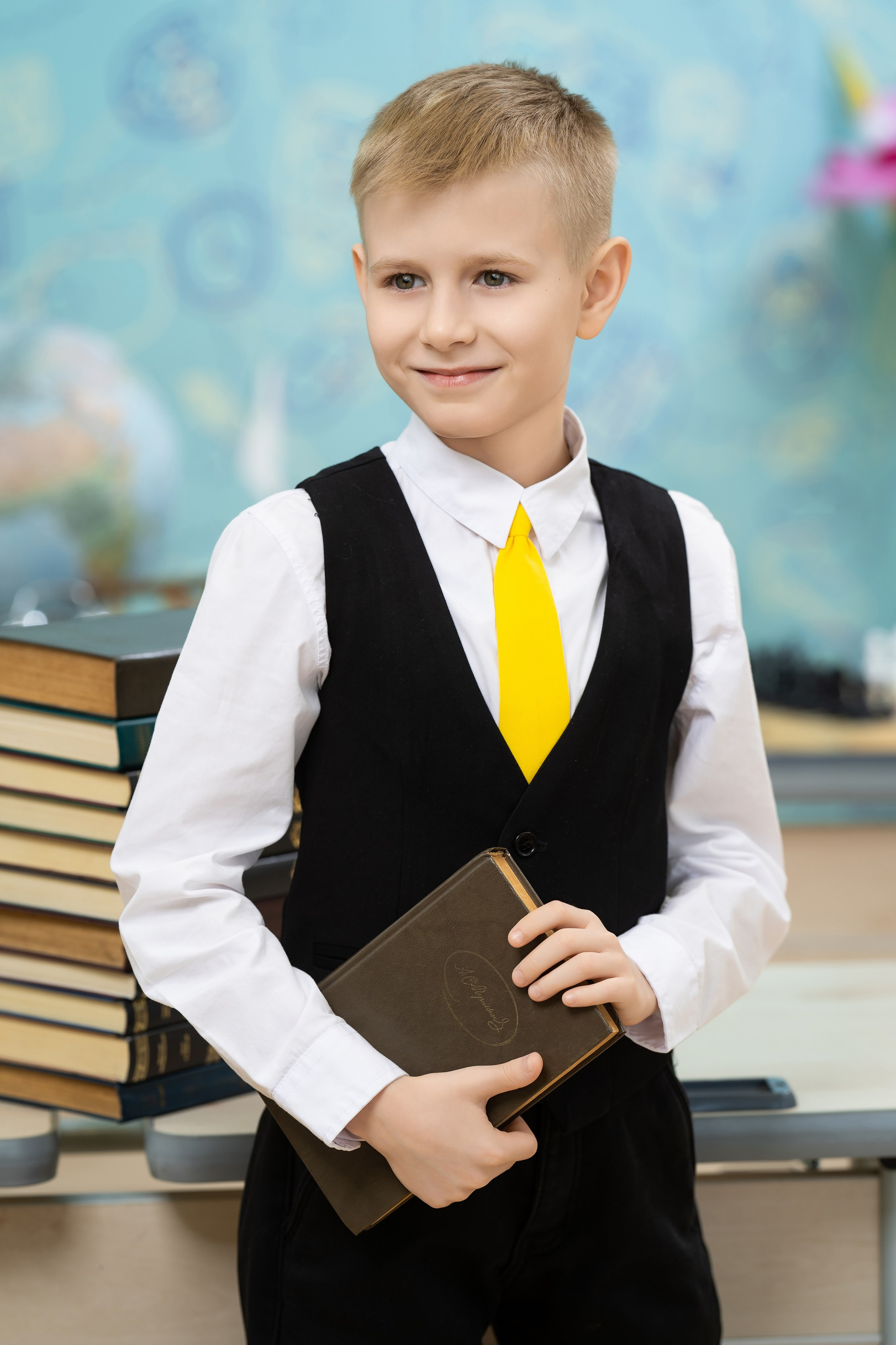 Фотографии, сделанные в школе. Выпускные альбомы от Мамаевых, город Киров