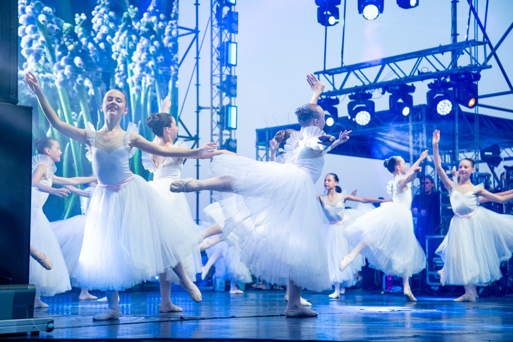 Краевой День молодёжи в Краснодаре 2023. Репортажный, промышленный и маркетплейс-фотограф Дмитрий Чернат