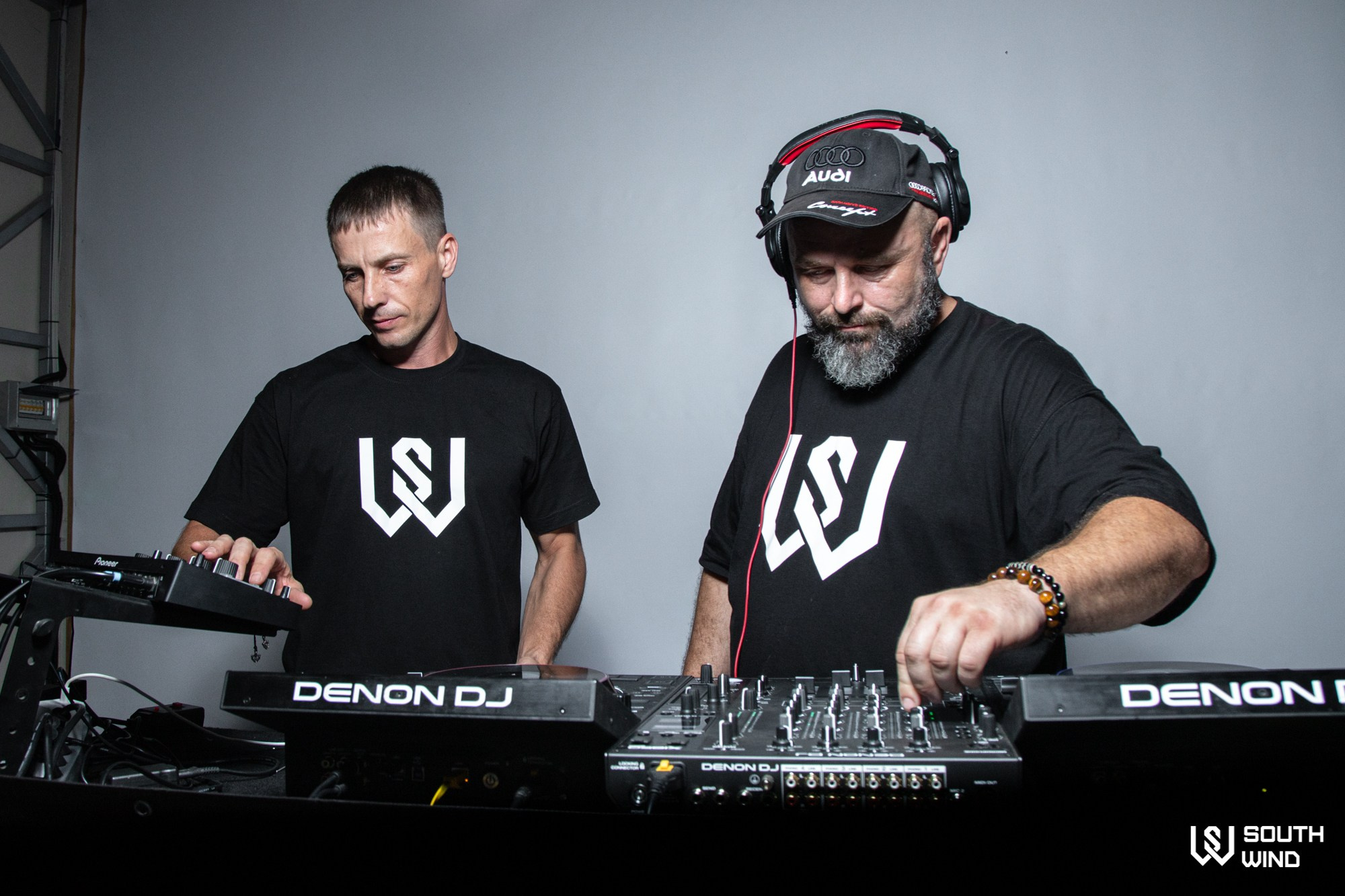 14 09 Вечеринка South Wind в Стереодаче. Репортажный, промышленный и маркетплейс-фотограф Дмитрий Чернат