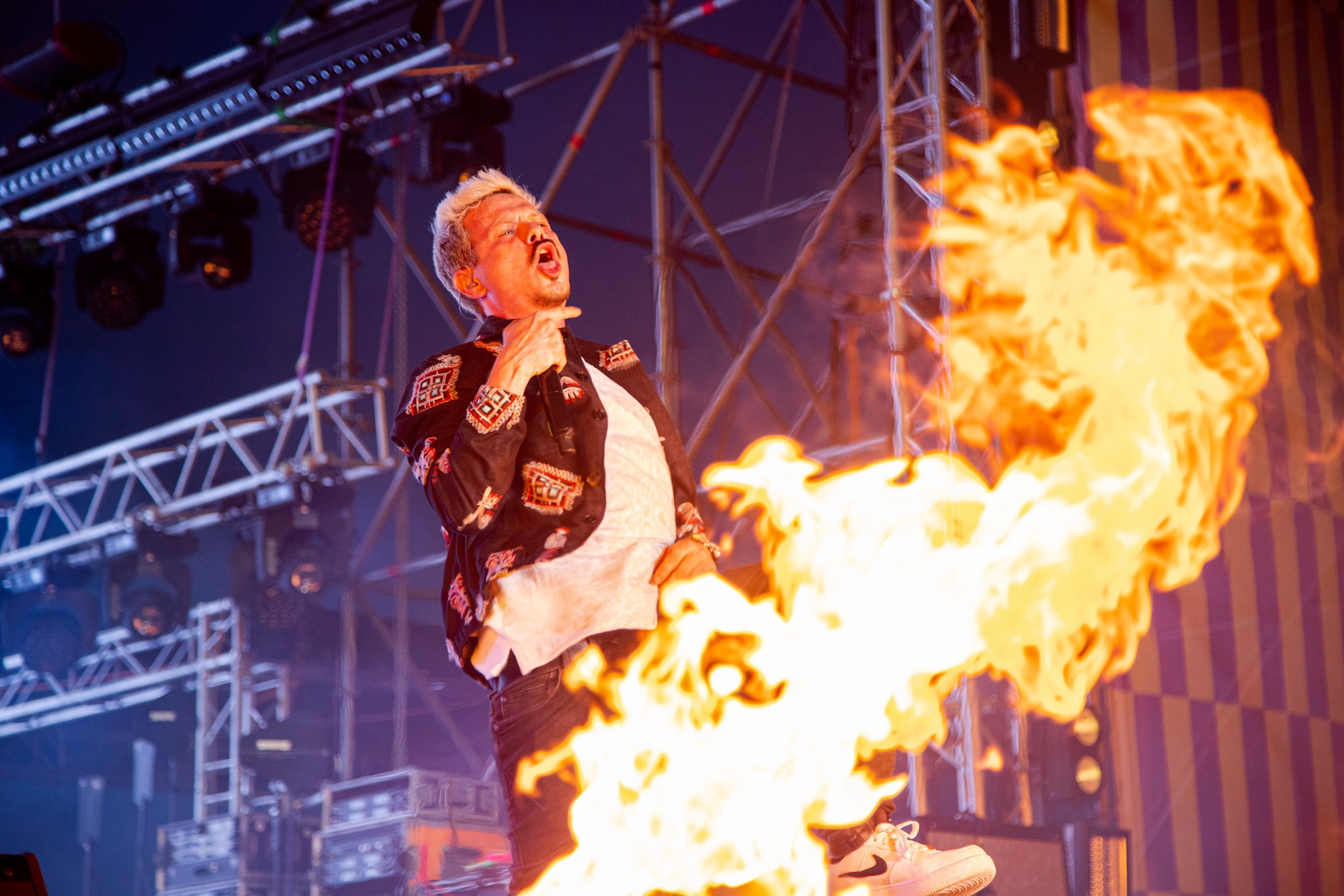 Репортажный, промышленный и маркетплейс-фотограф Дмитрий Чернат