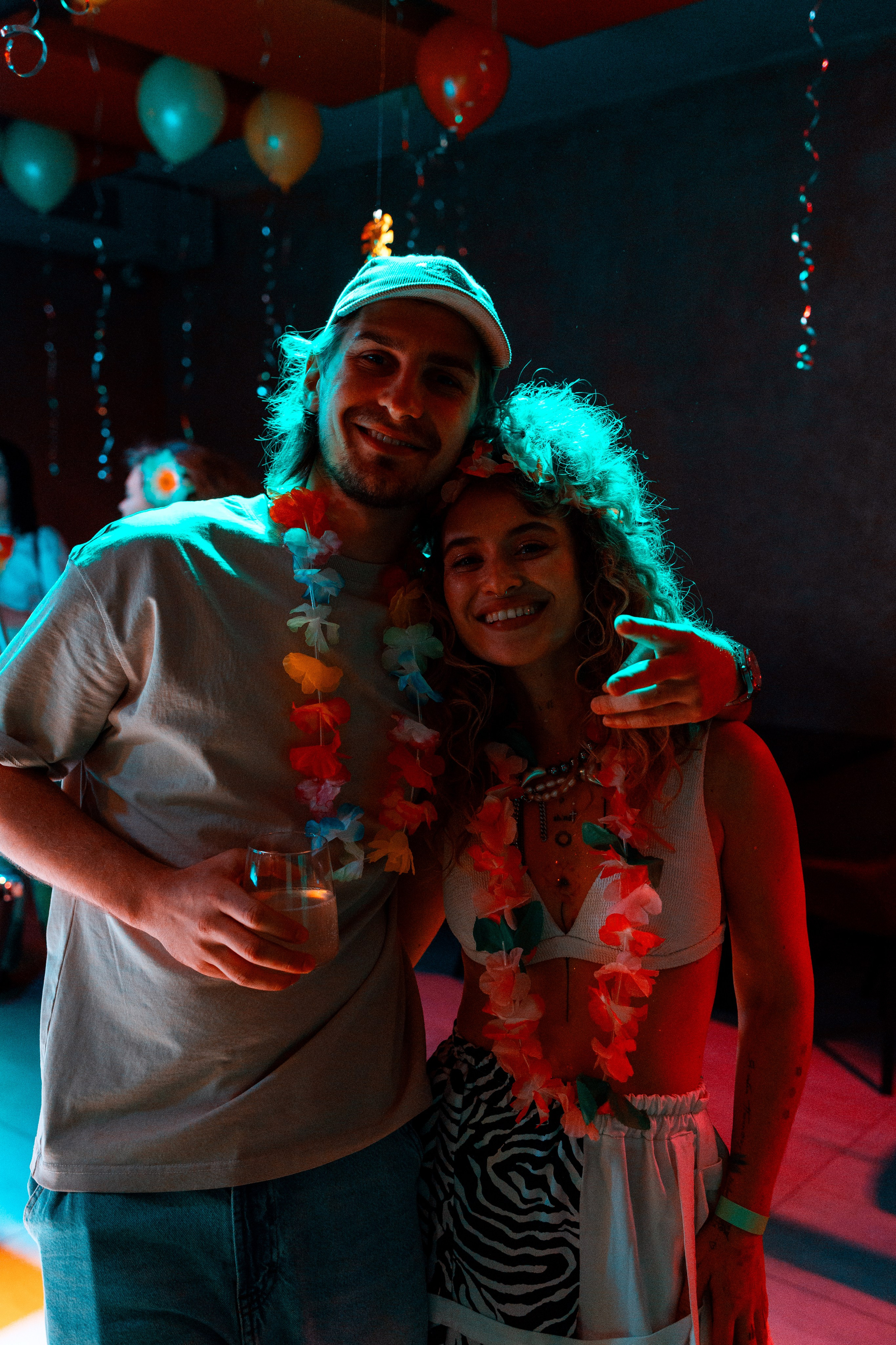 SBROD 009: ЧАЙ С ТОРТИКОМ. SBROD