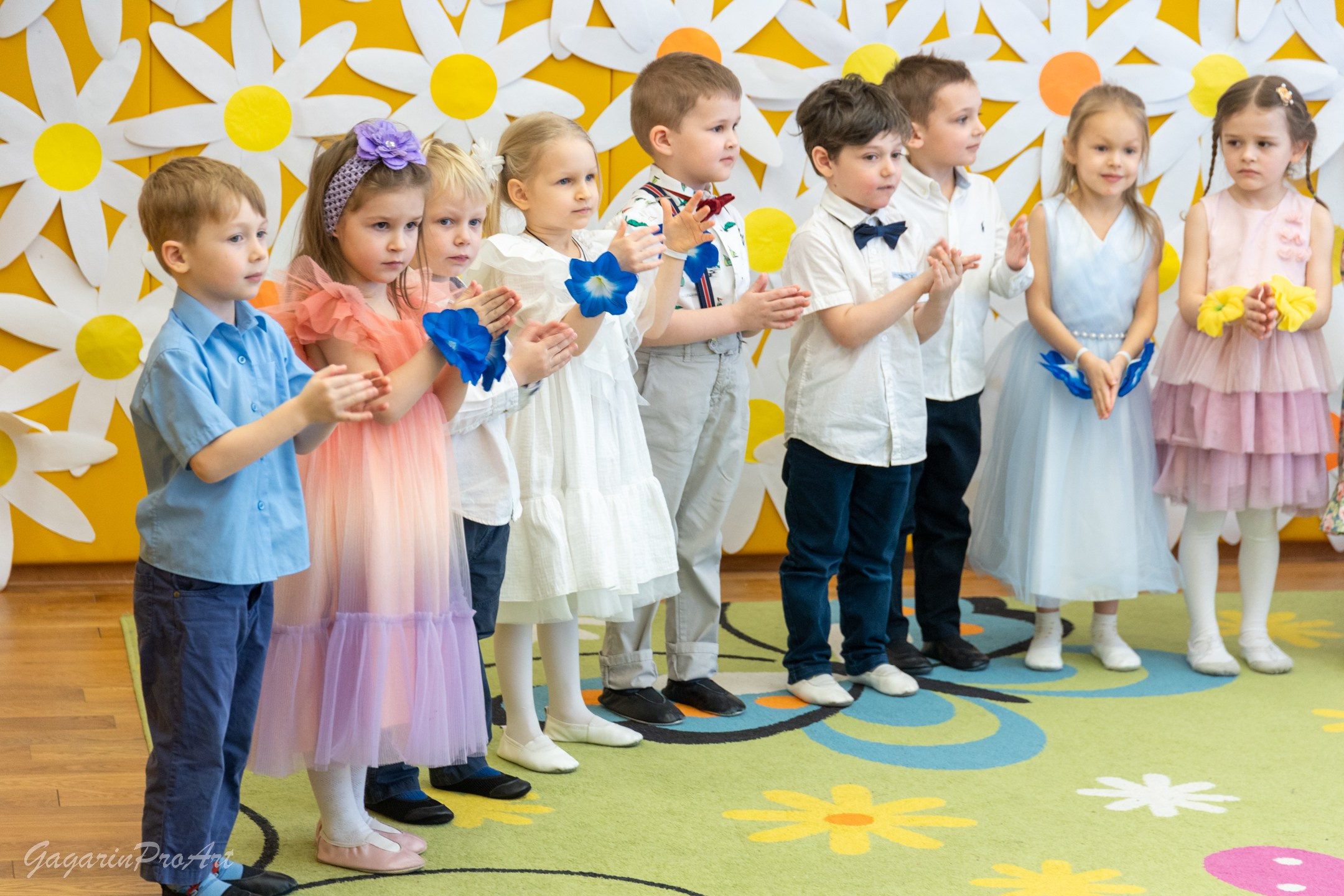 Фотограф в детский сад на утренник и праздник. GagarinProArt