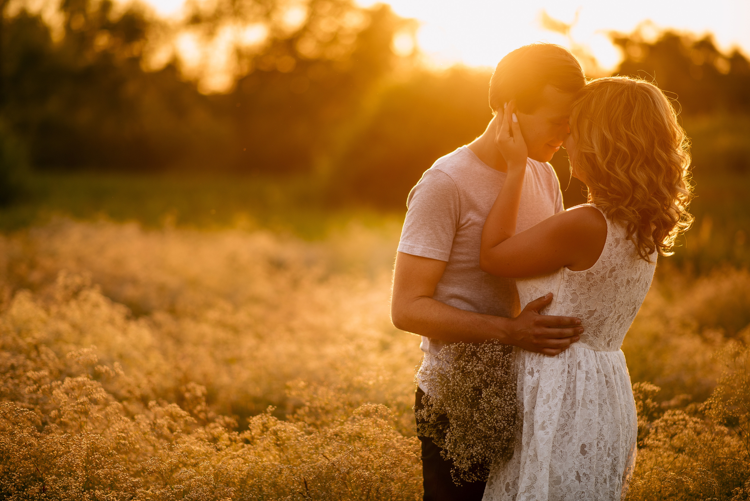 Живая и трогательная съемка love-story в Воронеже. Свадебный и семейный фотограф в Воронеже и за границей
