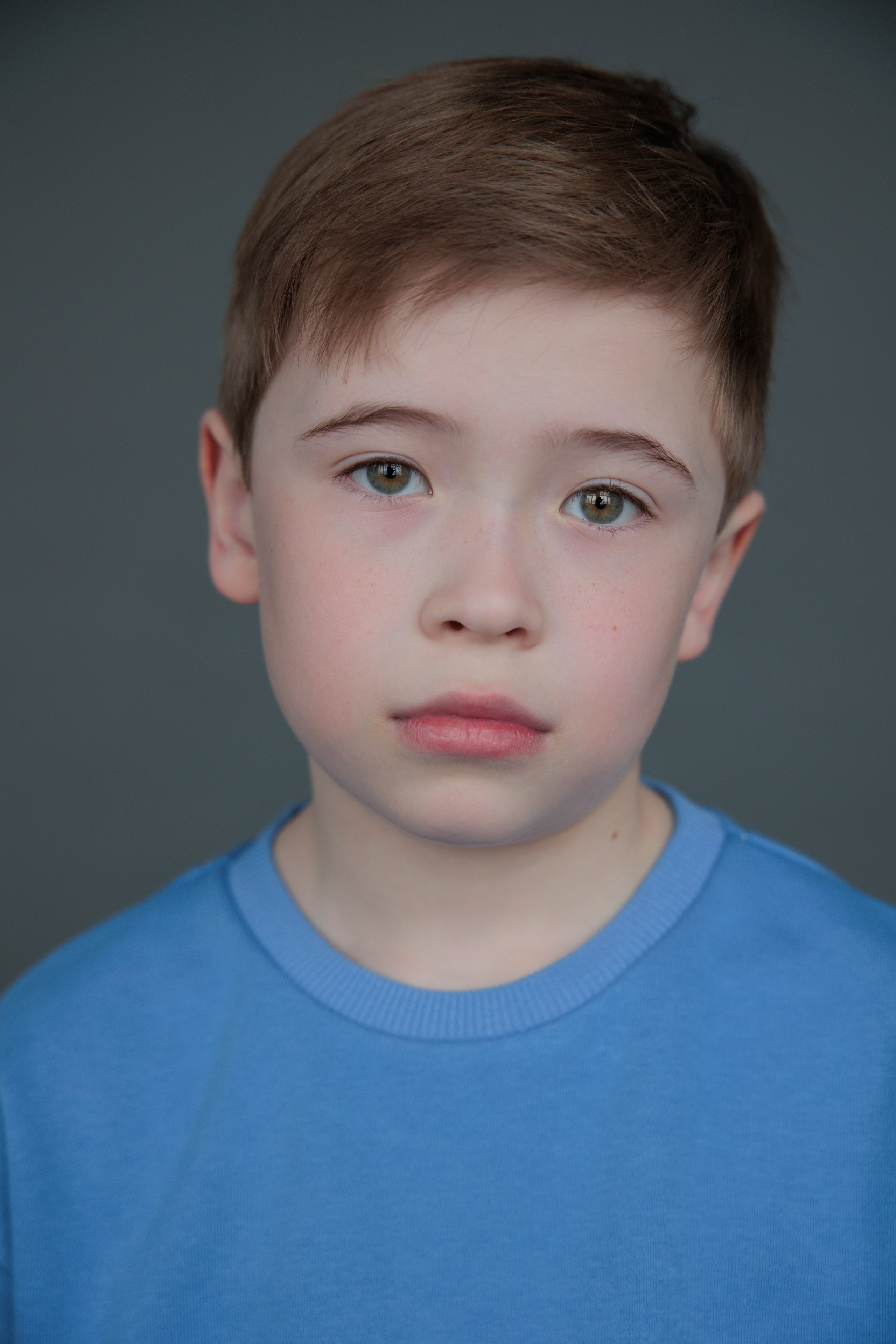 КИРИЛЛ. Я фотограф из Москвы к Вашим услугам