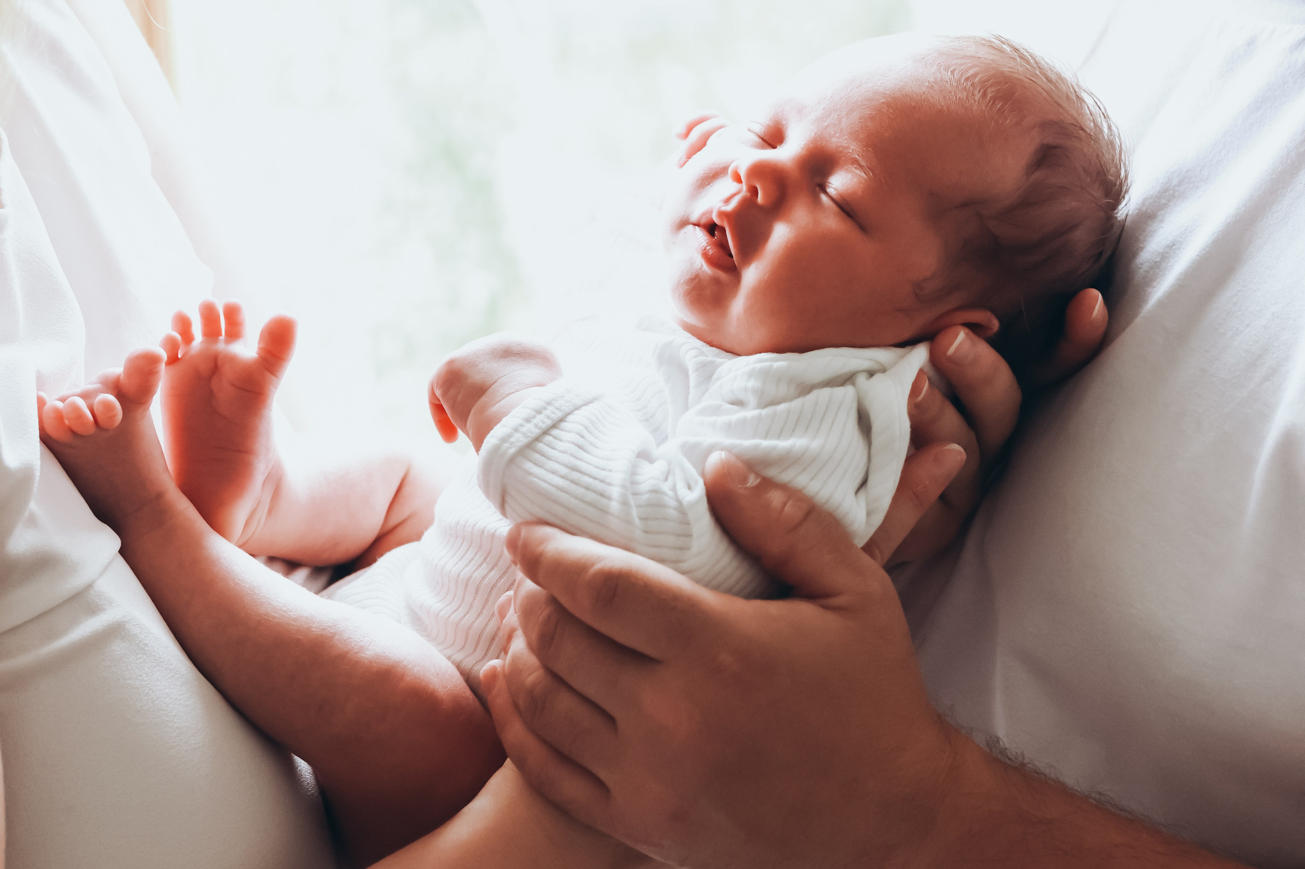 Домашняя семейная фотосессия с новорожденным. Фотограф в Екатеринбурге Пойгина Елена