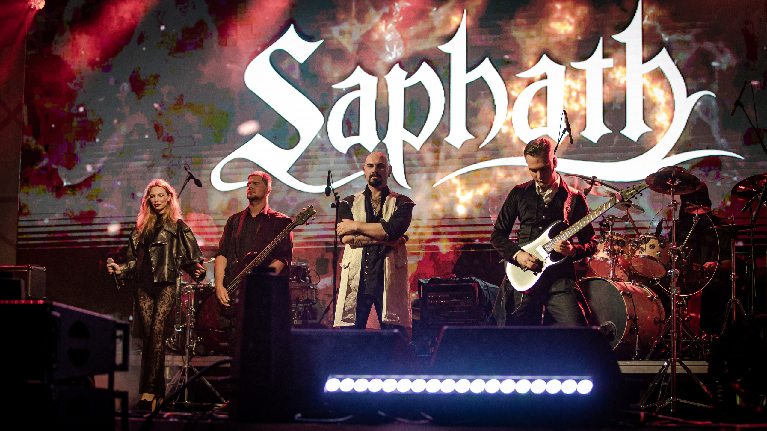 Saphath. Крылья Сахалина. Фотограф. г. Южно-Сахалинск. Олег Толстов