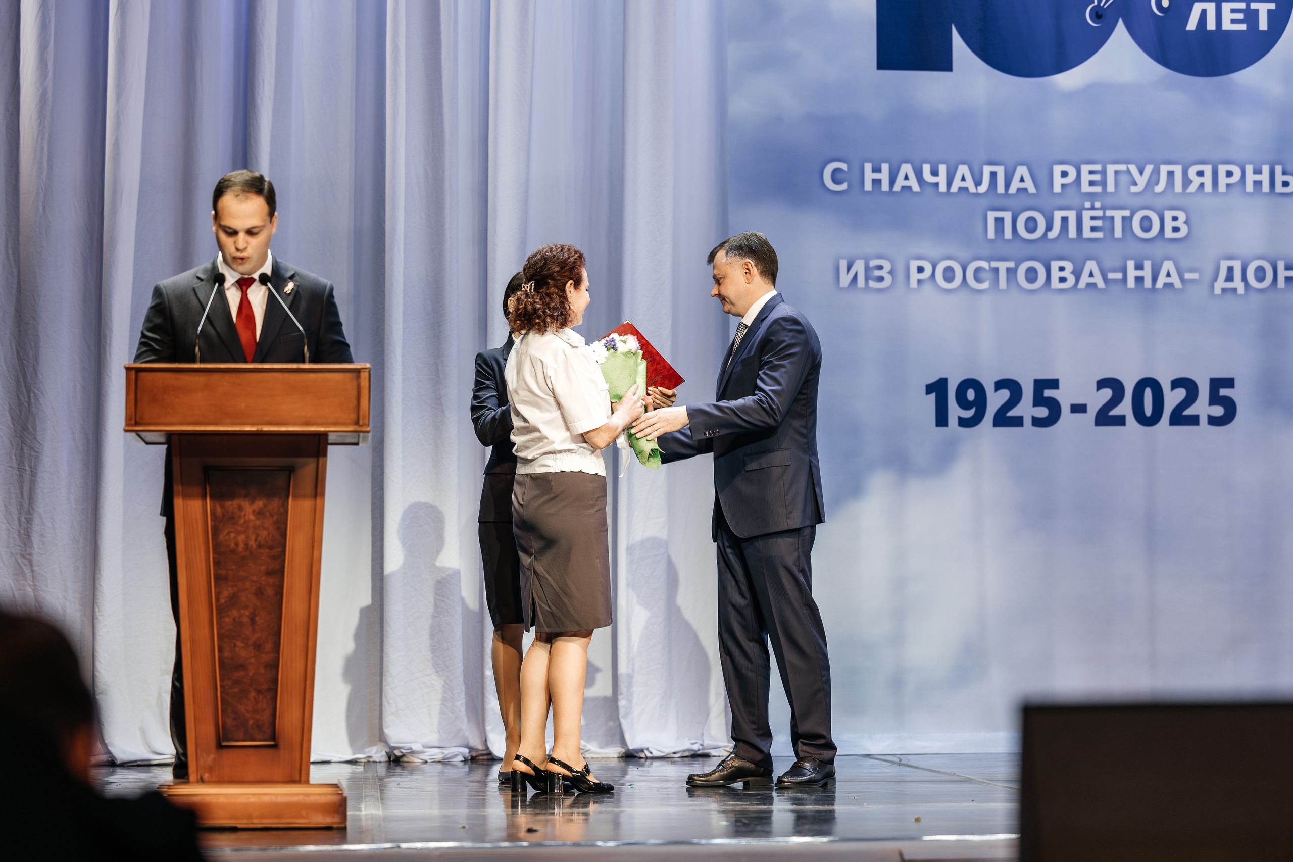 100 ЛЕТ РЕГУЛЯРНЫХ ПОЛЕТОВ ИЗ РОСТОВА-НА-ДОНУ. Свадебный и репортажный фотограф в Ростове-на-Дону Павел Кислов