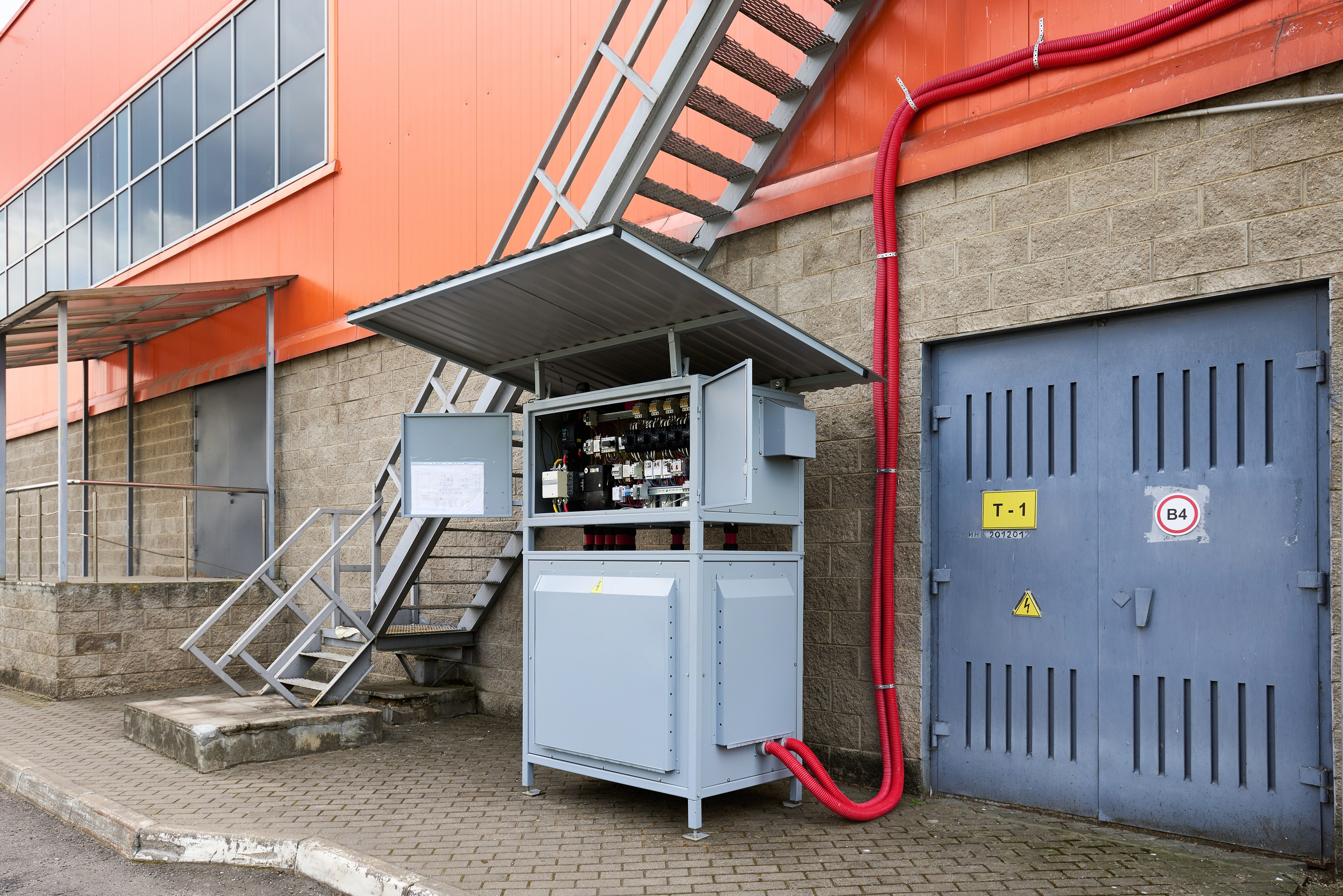 Энергомеханизм. Автомобильный и интерьерный фотограф в Минске Александр Тагаев