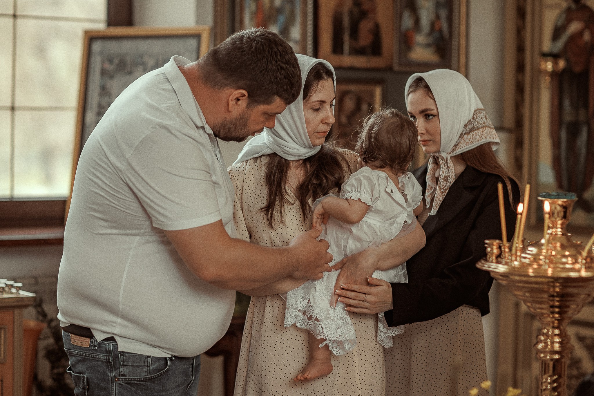 Таинство Крещения Полины. 15.04.2024. Детский семейный фотограф в Абинске