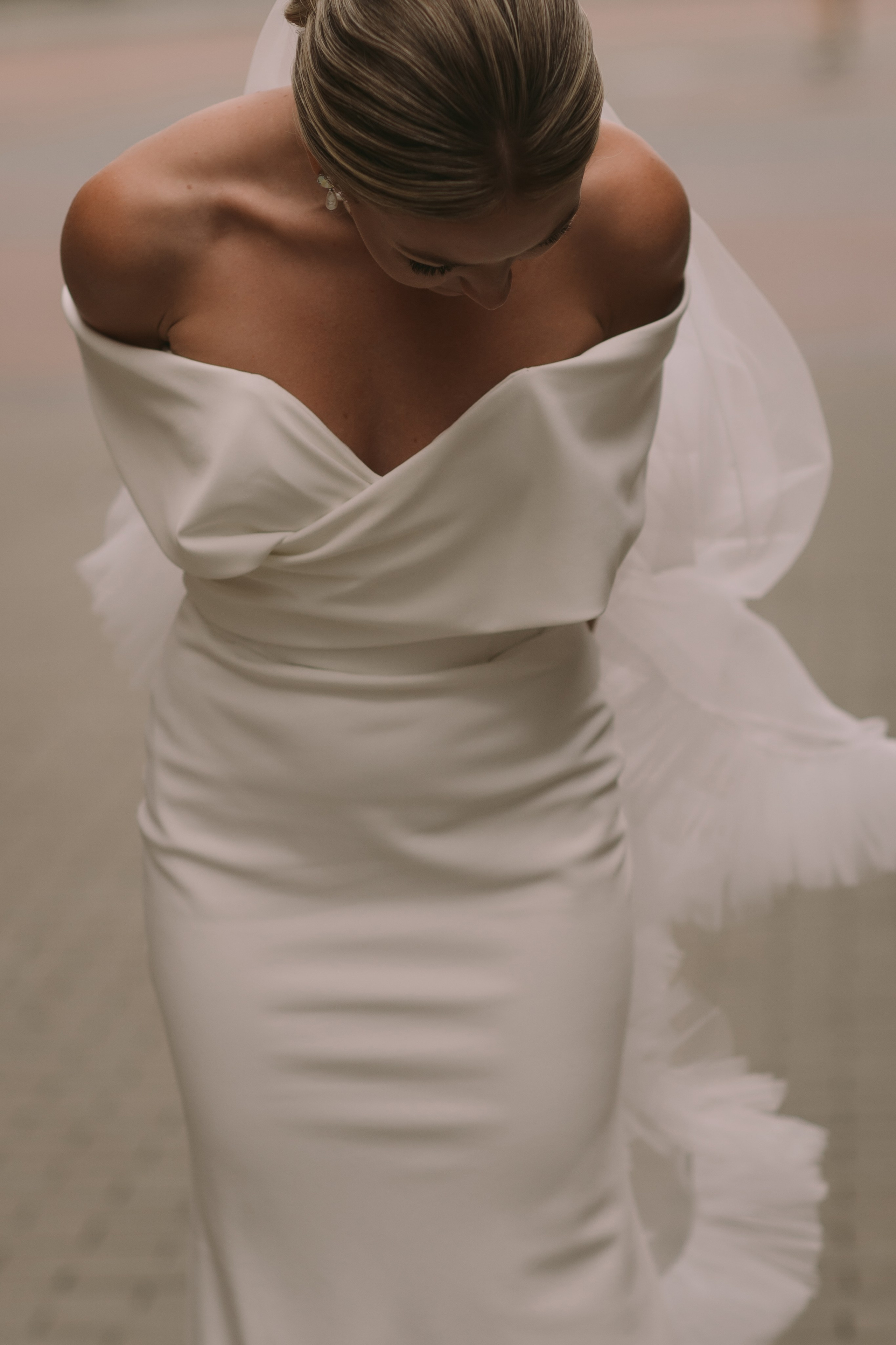 Свадебный день для двоих: сборы невесты в пятизвёздочном отеле и прогулкой пары в горах Красной поляны. Свадебный, репортажный и портретный фотограф Сочи, Краснодар. Александра Зайцева