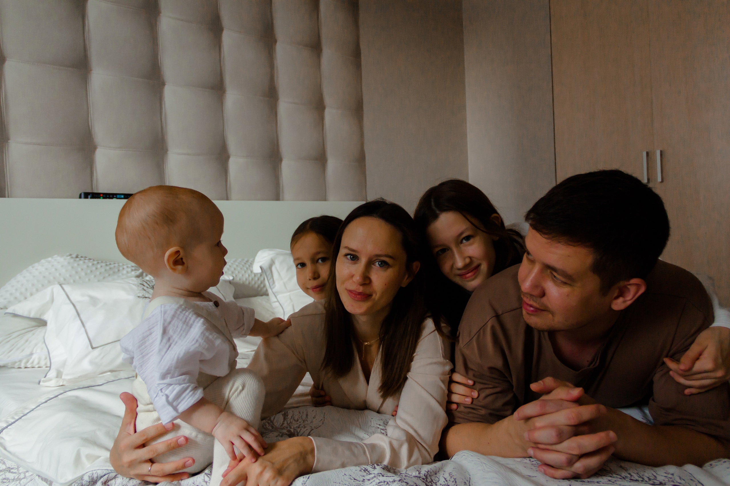 Рустам\Нурсина\Нурияна\Зарина\Сармат