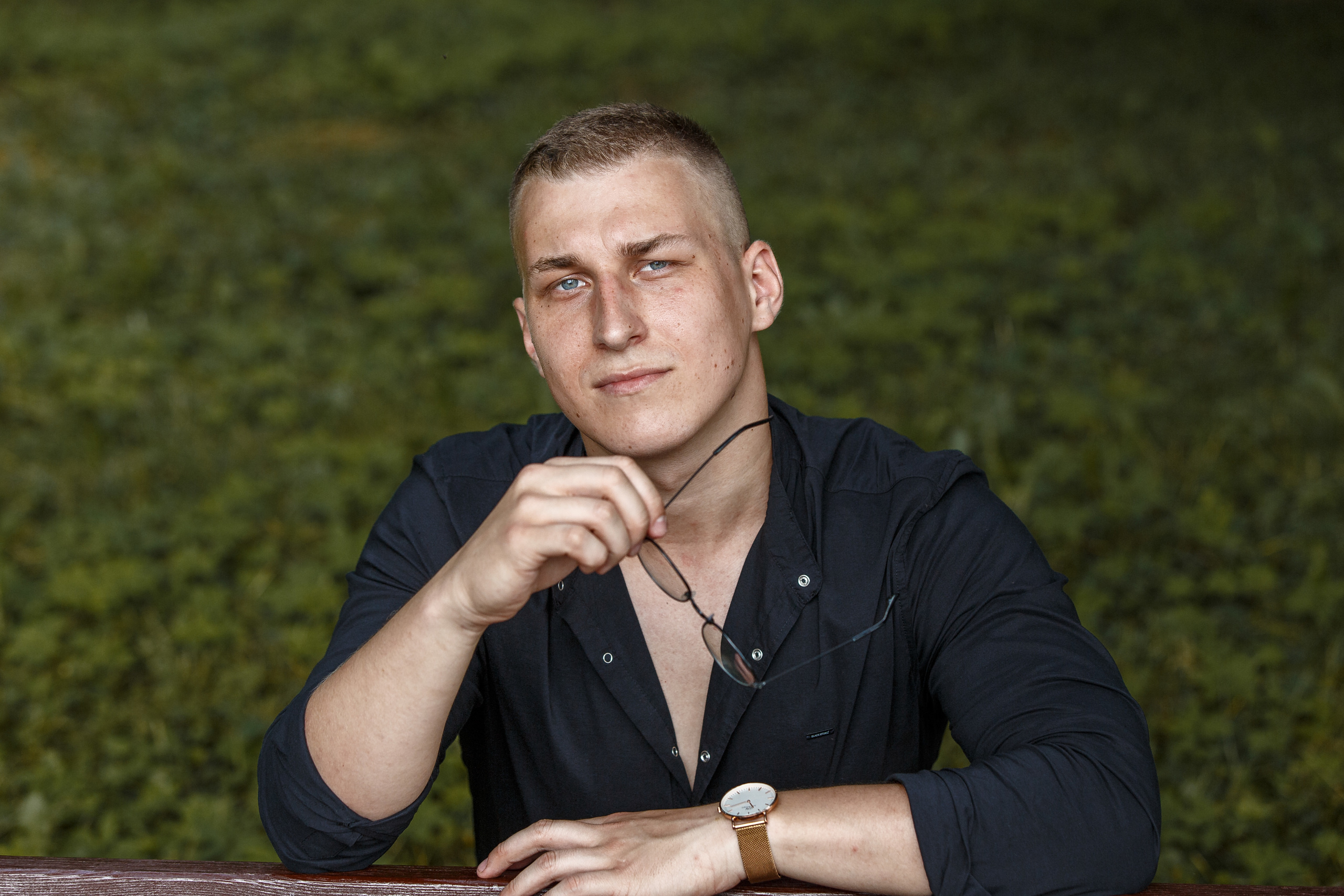 Love Story или предсвадебная фотосессия в Барановичах и Несвиже. Свадебный фотограф в Барановичах Вячеслав Шах-Гусейнов, фотошкола