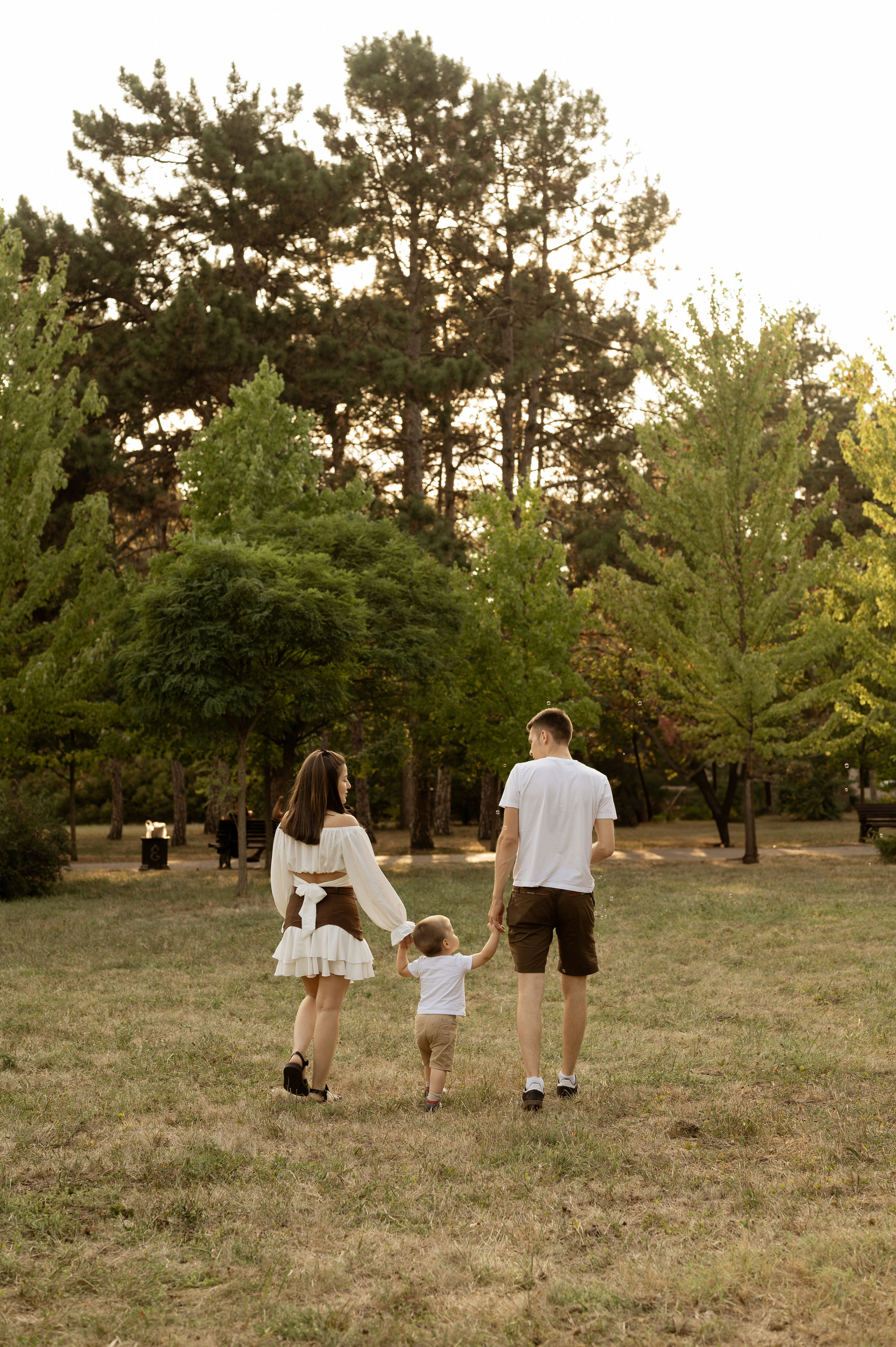 Летняя семейная фотосессия в парке. Свадебный и семейный фотограф в Краснодаре Алина Мельник