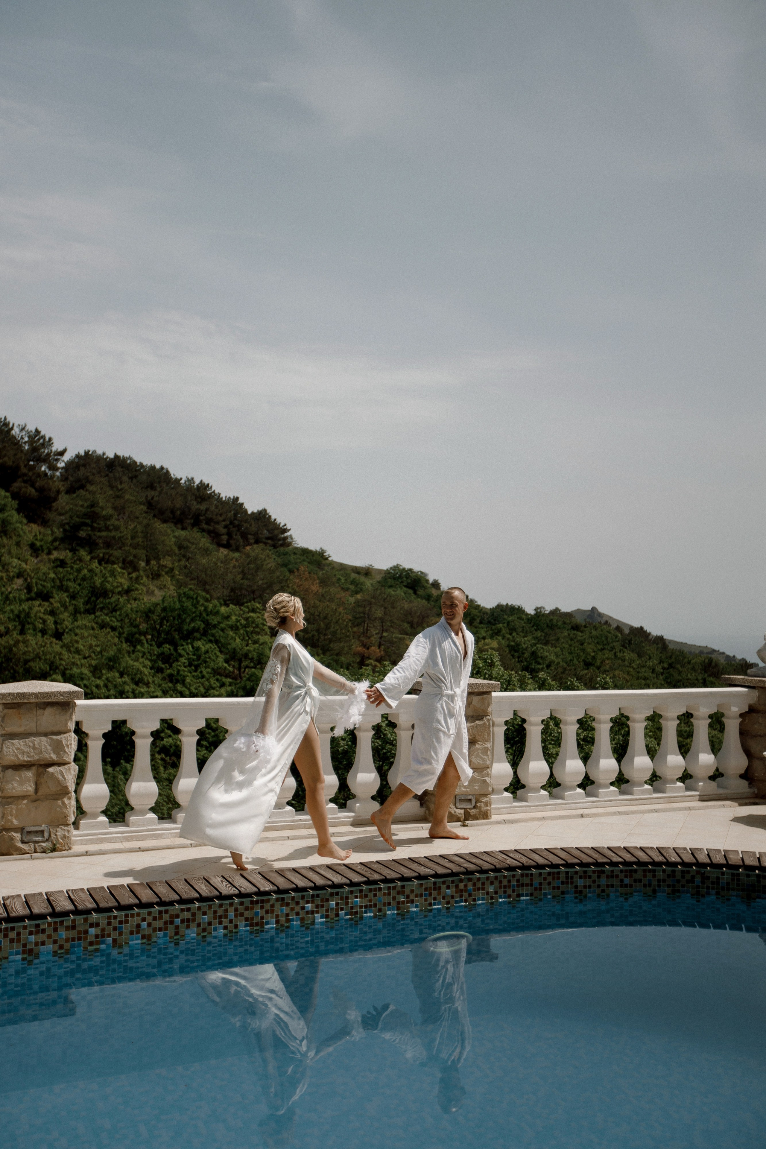 Денис и Алина. Белый замок. Фотограф Анна Лейман. Севастополь