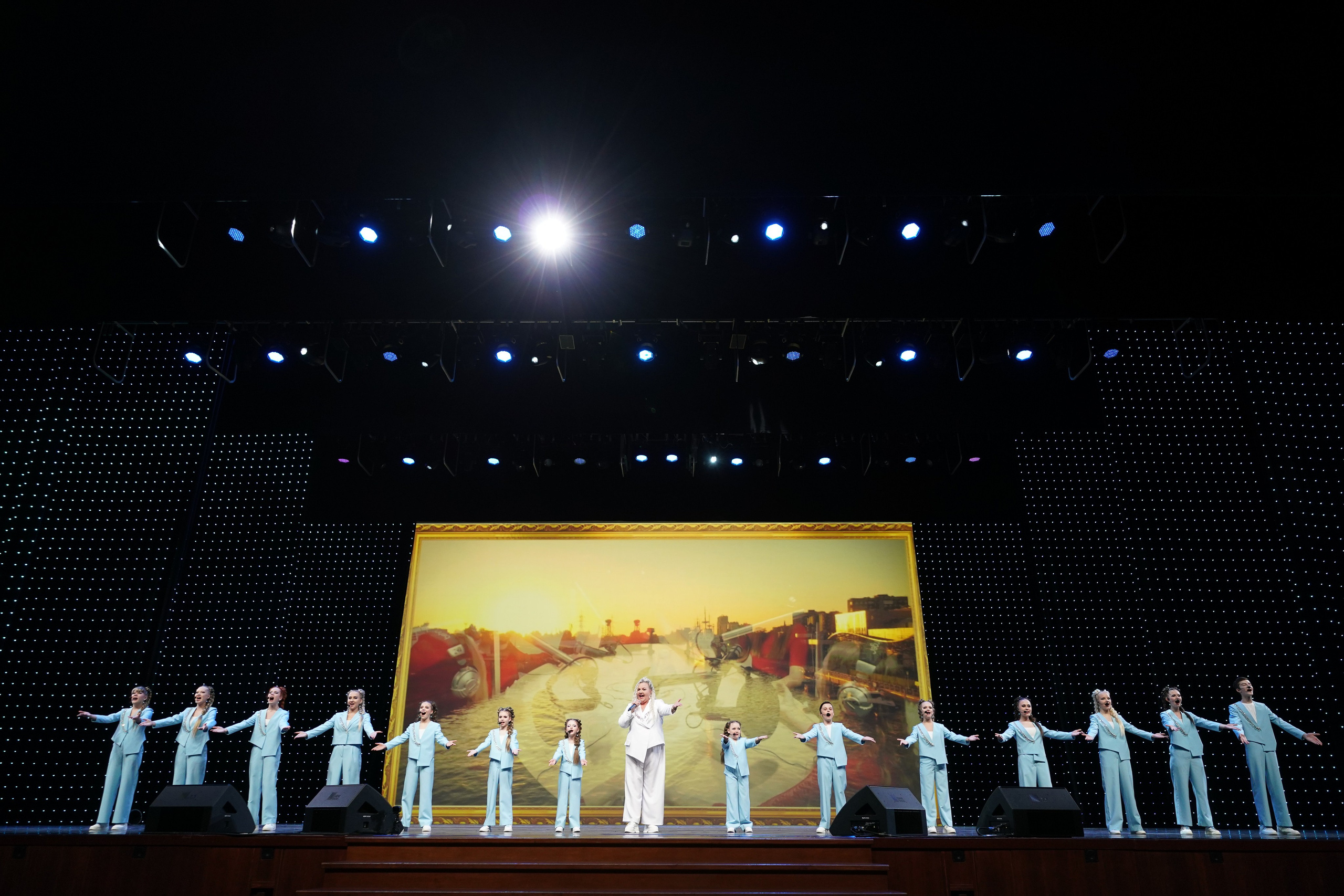 19 мая, отделение 1, г. Москва, Кремль. Золотое яблочко