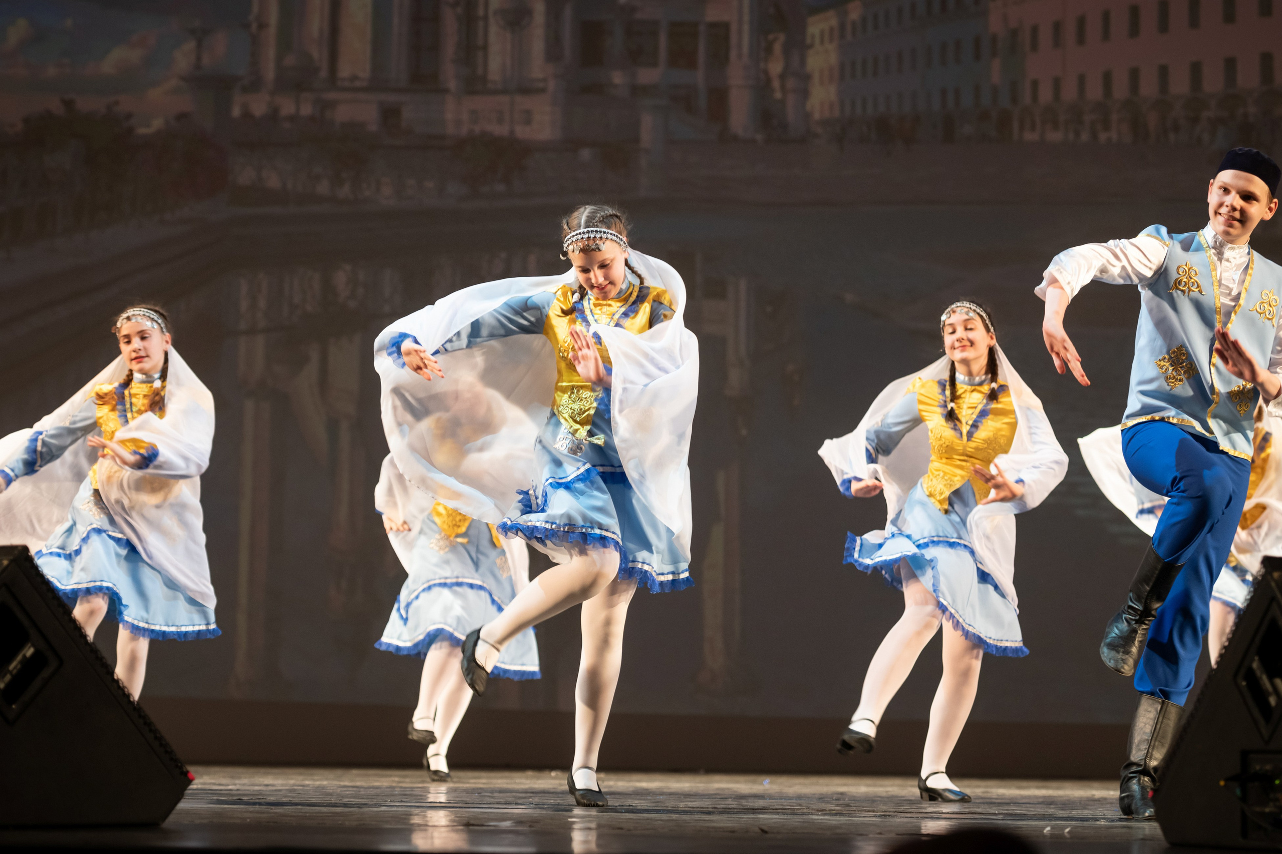 15 сентября, концерт БКЗ. Золотое яблочко