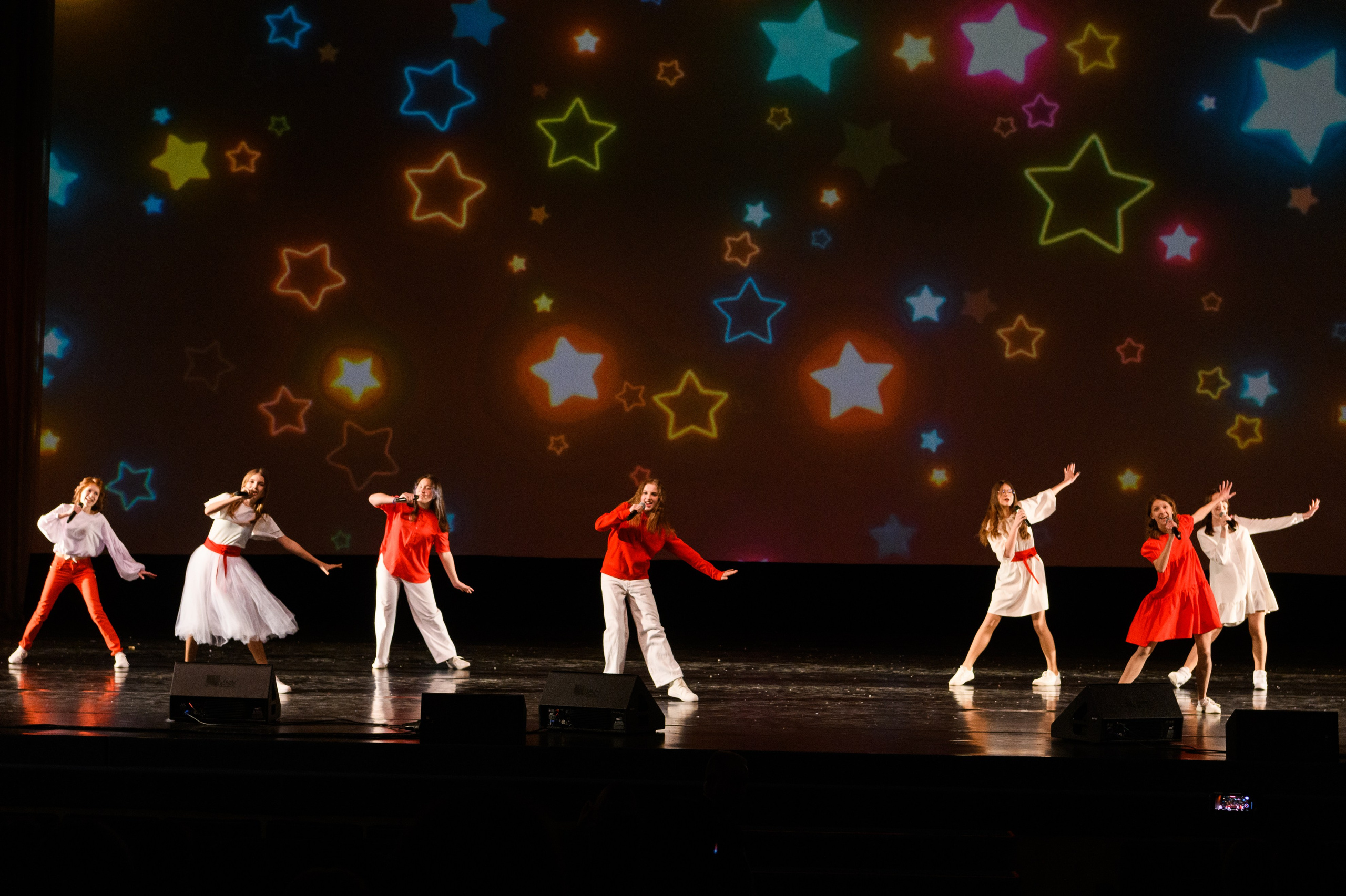 23 апреля, часть 2, БКЗ Октябрьский, г. Санкт-Петербург. Золотое яблочко