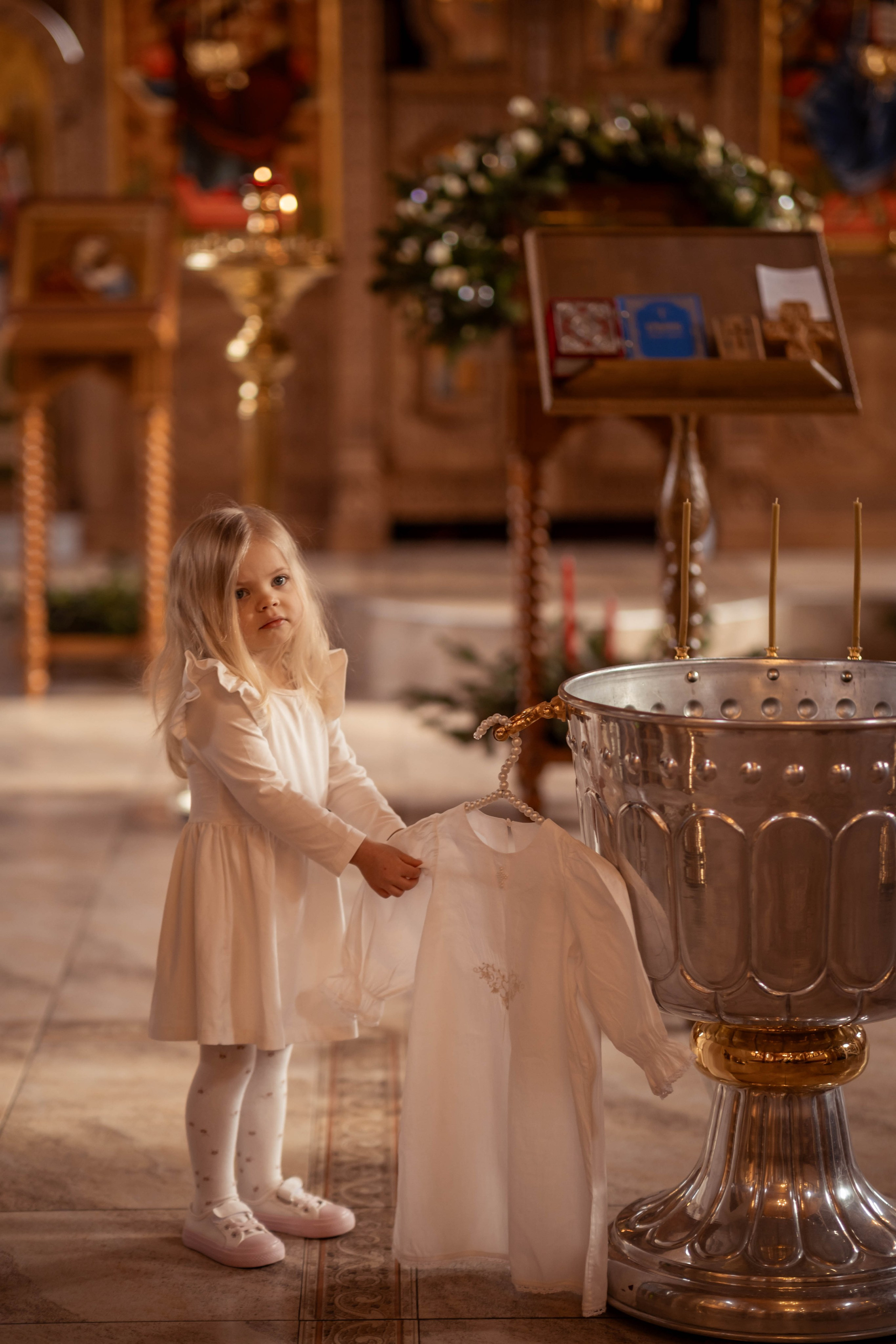 Крещение в Пантелеимоновском храме в городе Батайск. Олеся Семейская свадебный и семейный фотограф в Ростове-на-Дону