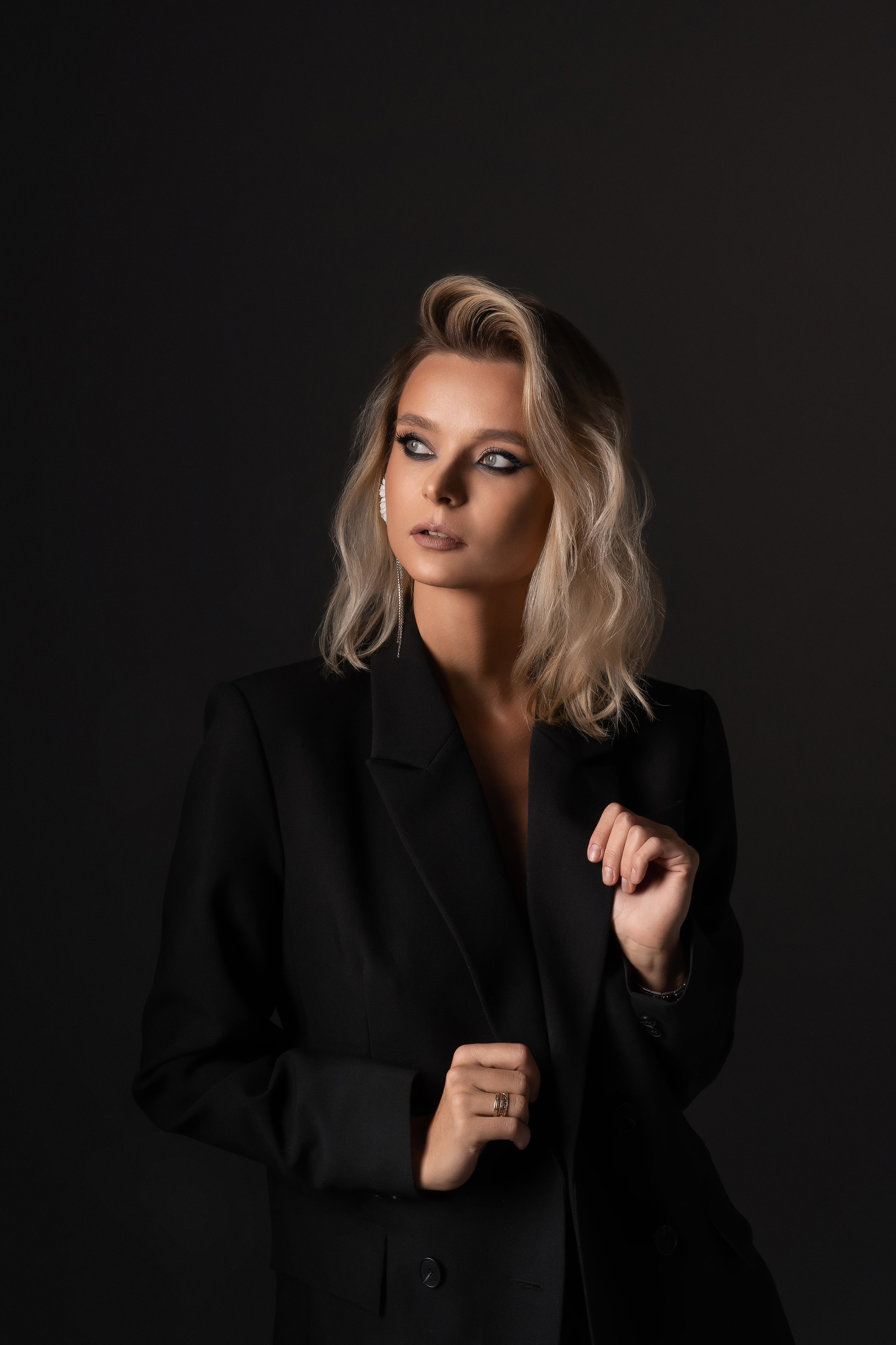 Студийный свет. Фотограф. Хабаровск. Женский портрет