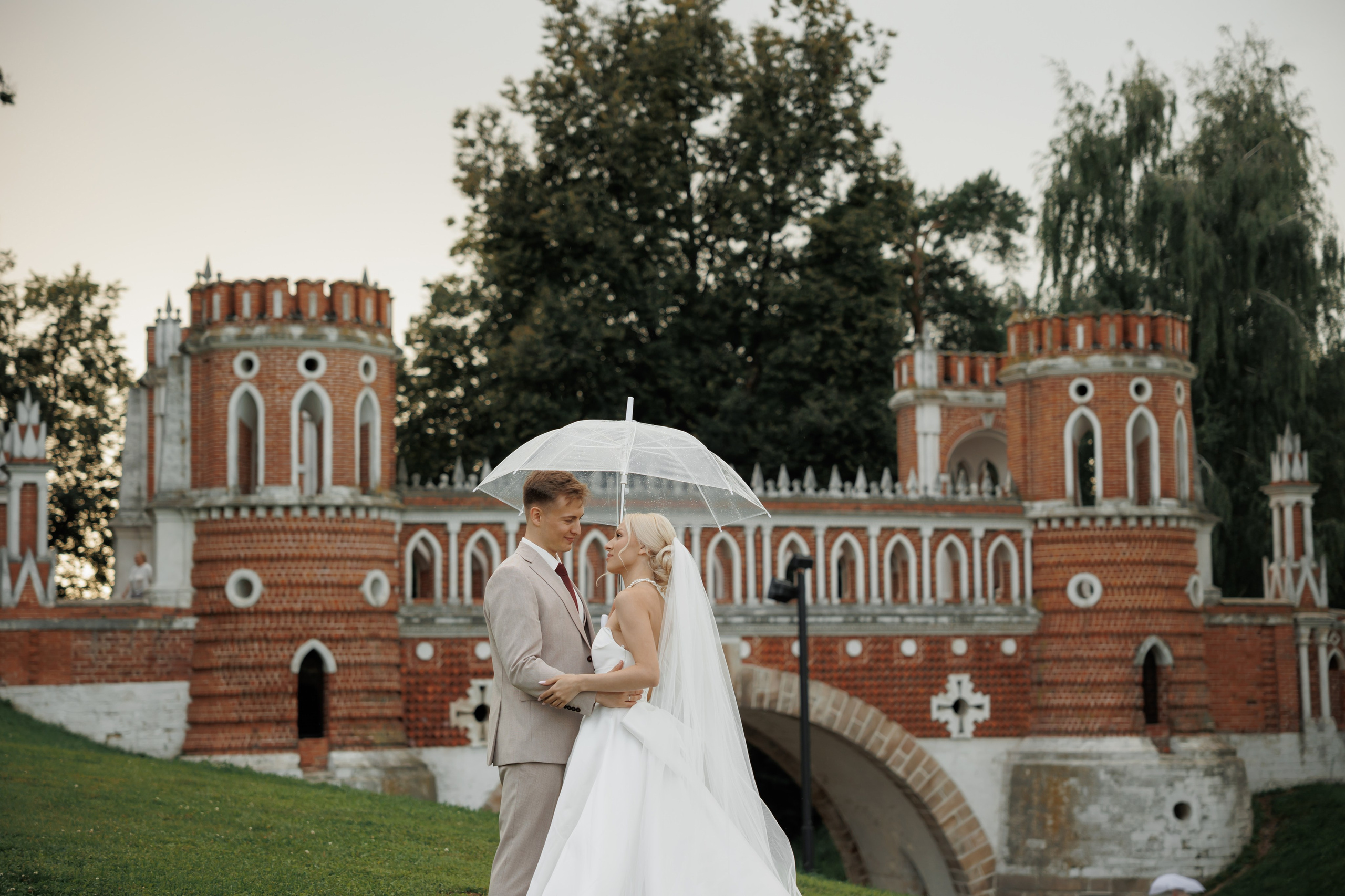 Отель «Милан», Шипиловский ЗАГС, прогулка в парке Царицыно. Свадебный и репортажный фотограф (Москва, Королев и другие)
