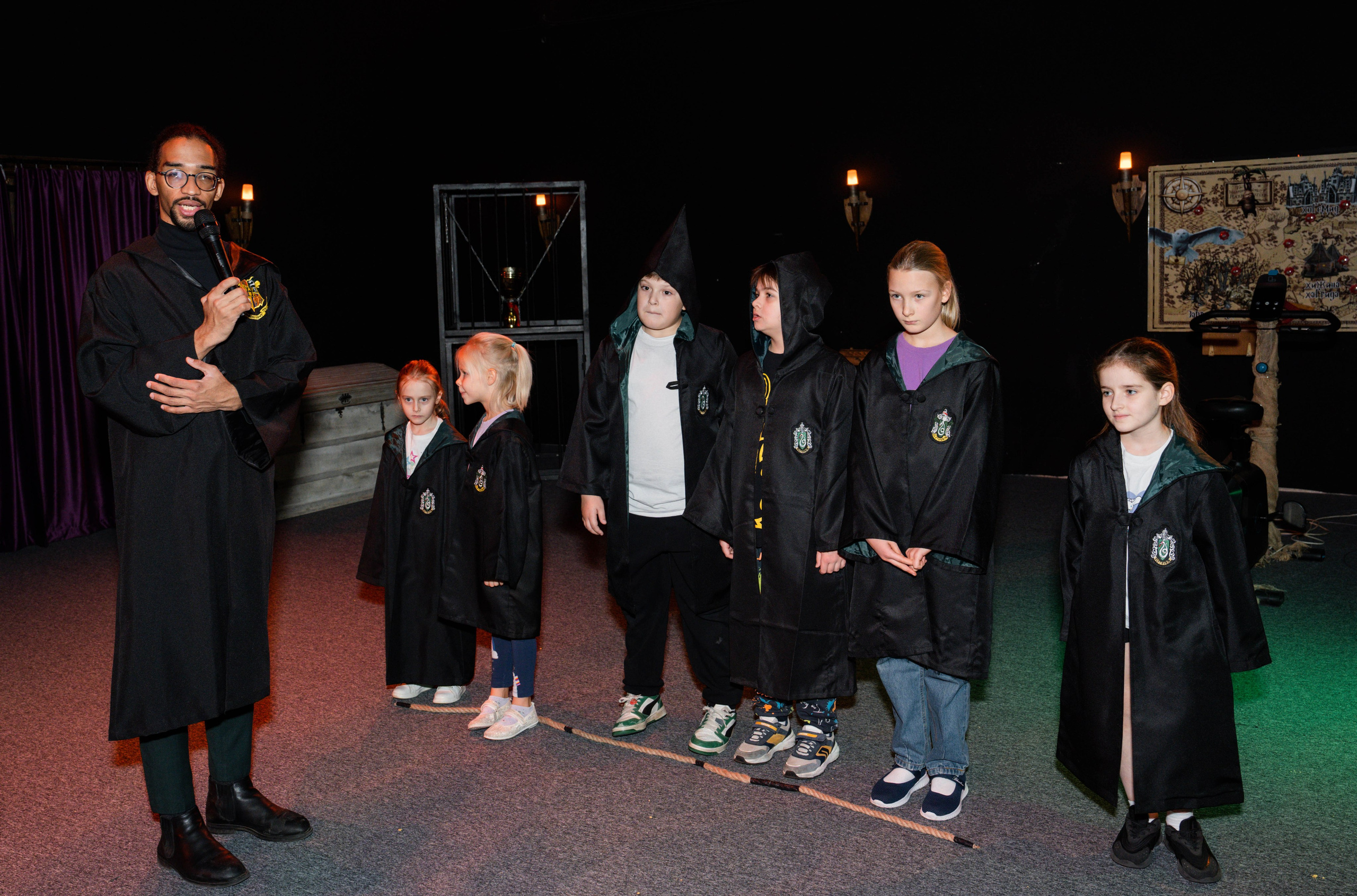 В гостях у Гарри Поттера. Крамер Юлиана детский и семейный фотограф