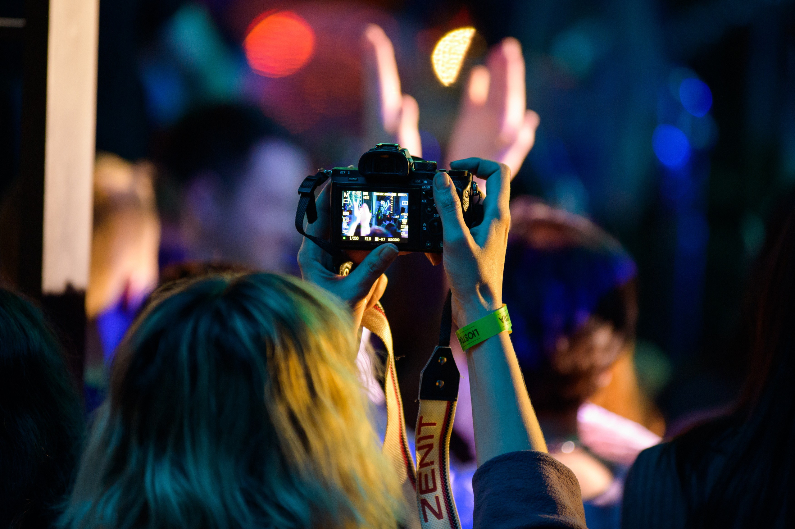 Люстра бар. Репортажный фотограф Сергей Дроздов