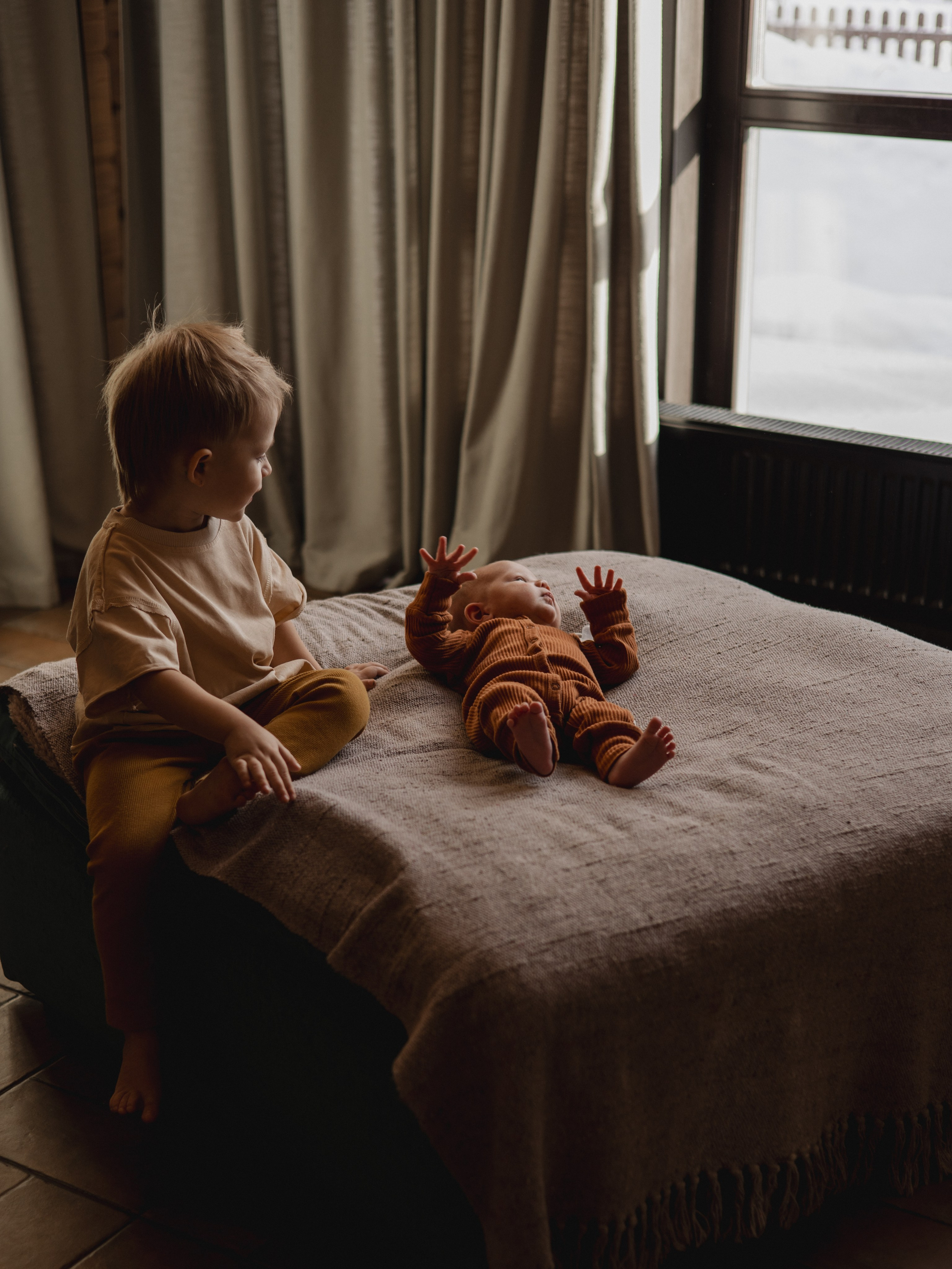 Фотограф для домашней фотосессии. Фотограф новорожденных Екатеринбург, детский фотограф в Екатеринбурге,