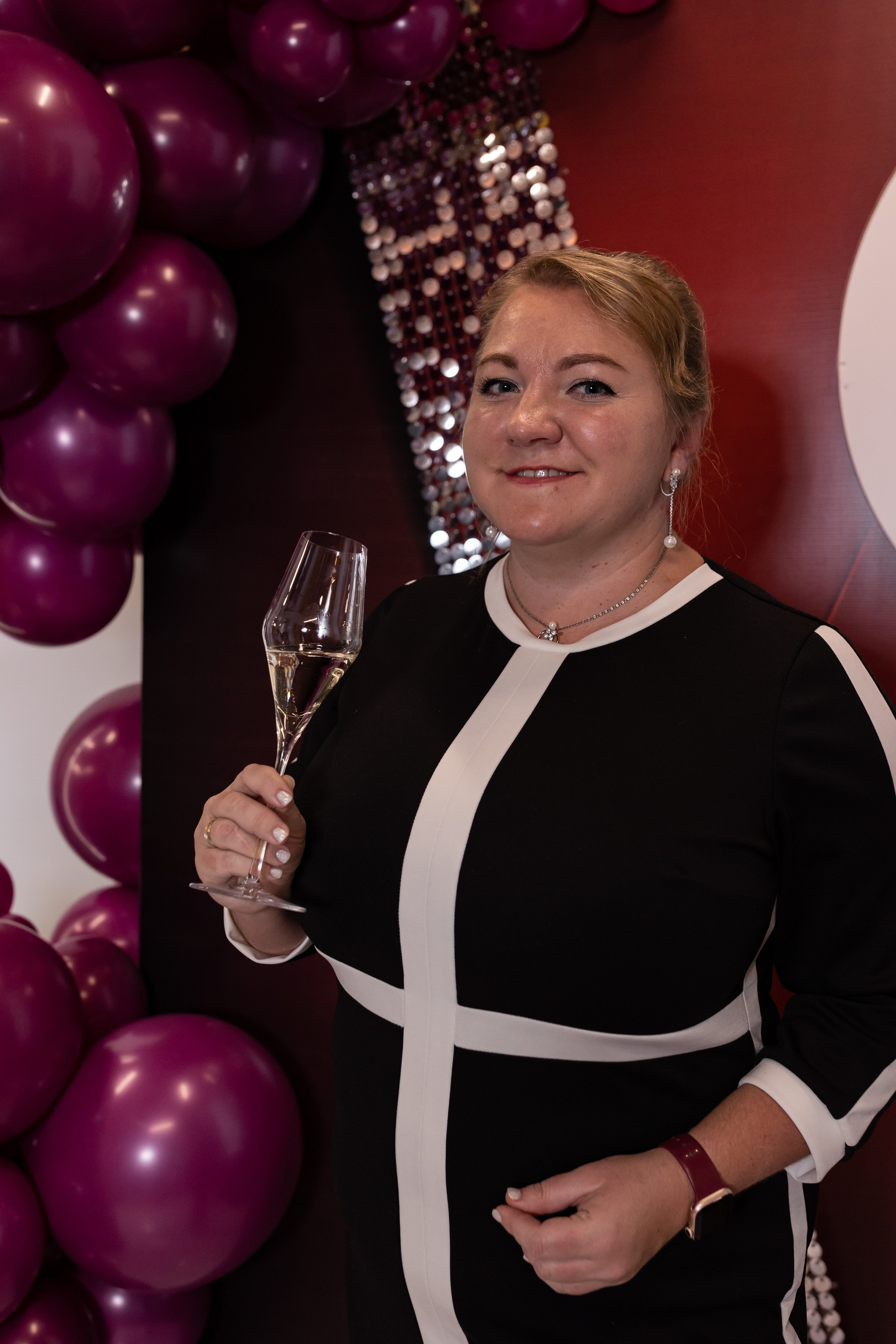 День рождения бизнес клуба «WowWoman». Сказочный фотограф для Вас и Вашей семьи