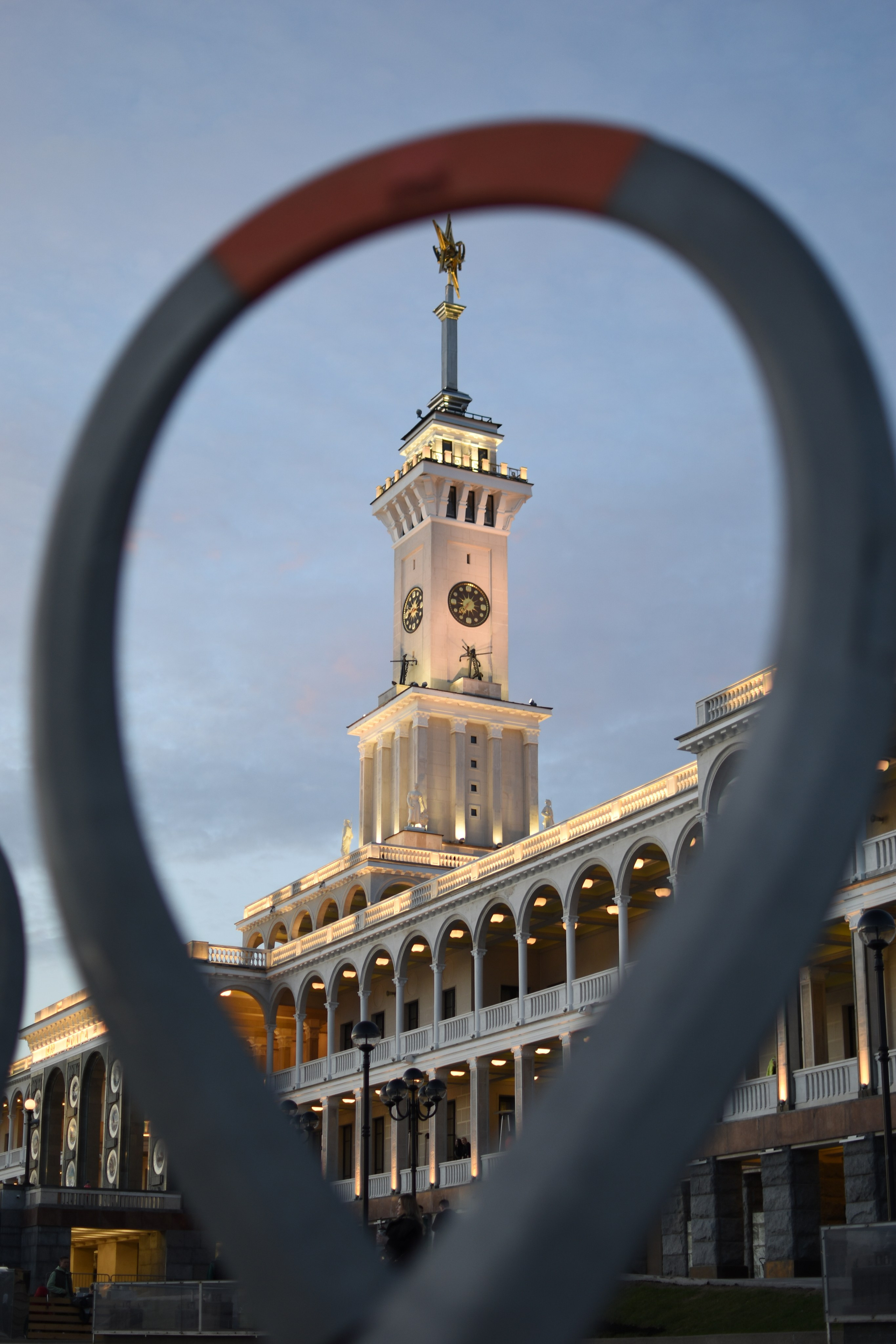 Стрит фото Москва. Фотограф Лобанов Антон, г. Москва