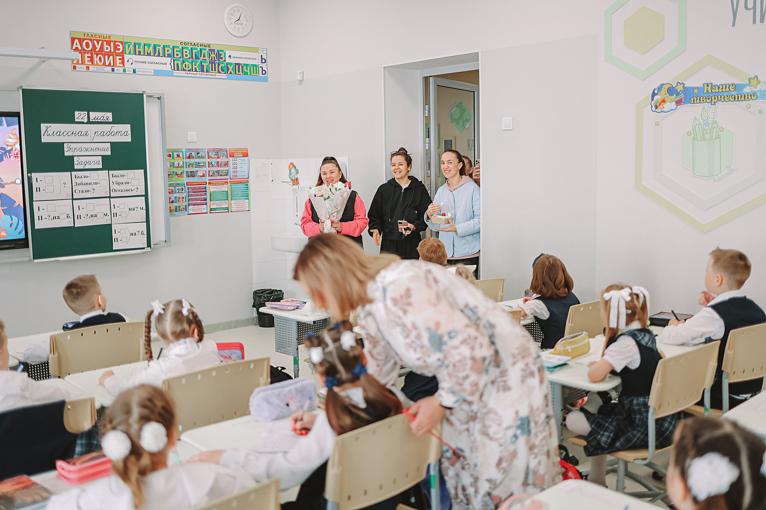 Один день в школе 1 класс. Семейный фотограф Тюмень, фотограф на роды Салмина Мария