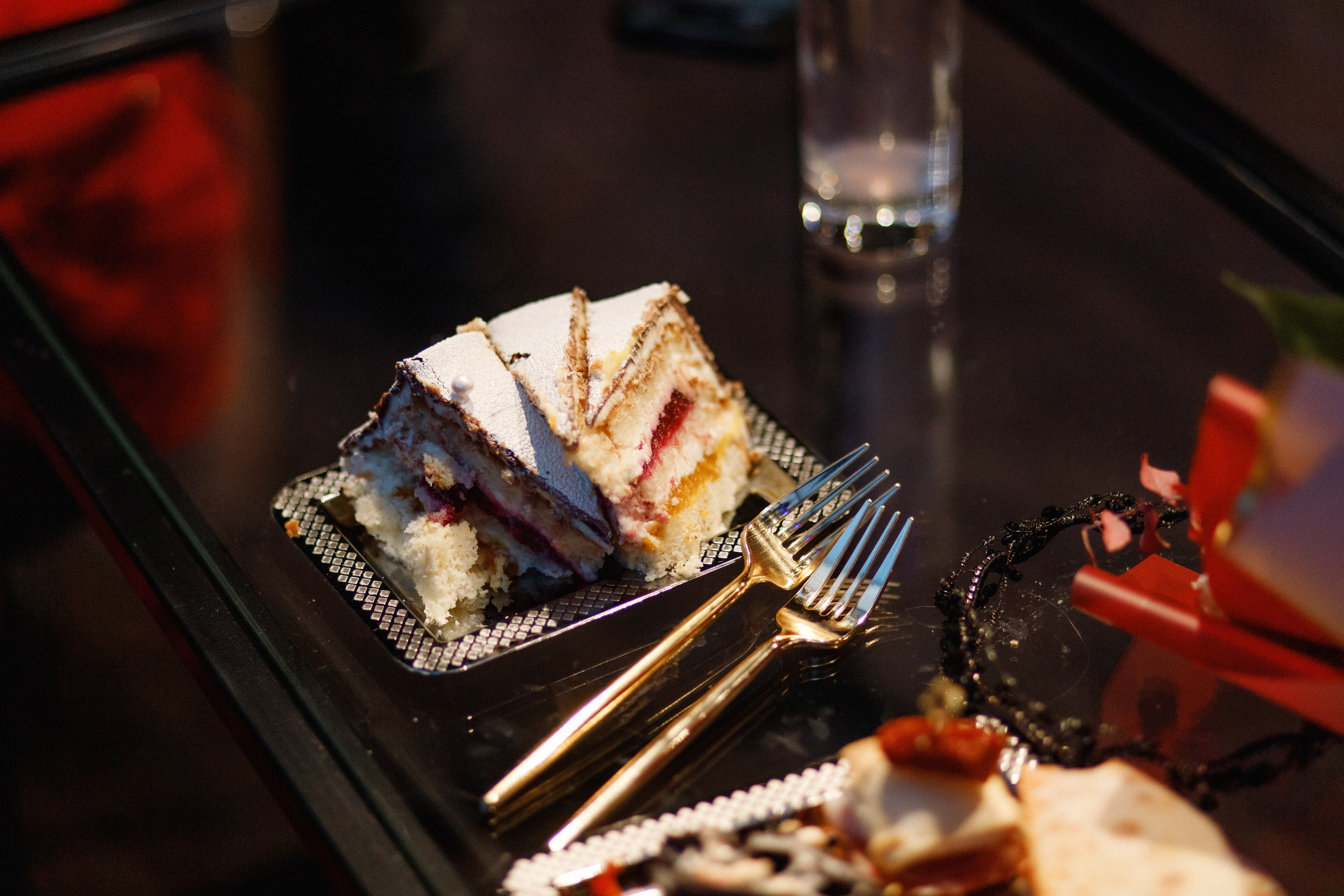 QUEEN KHV [12 ЛЕТ]. СВОИ. ФОТООТЧЕТЫ-СОБЫТИЯ-МЕСТА