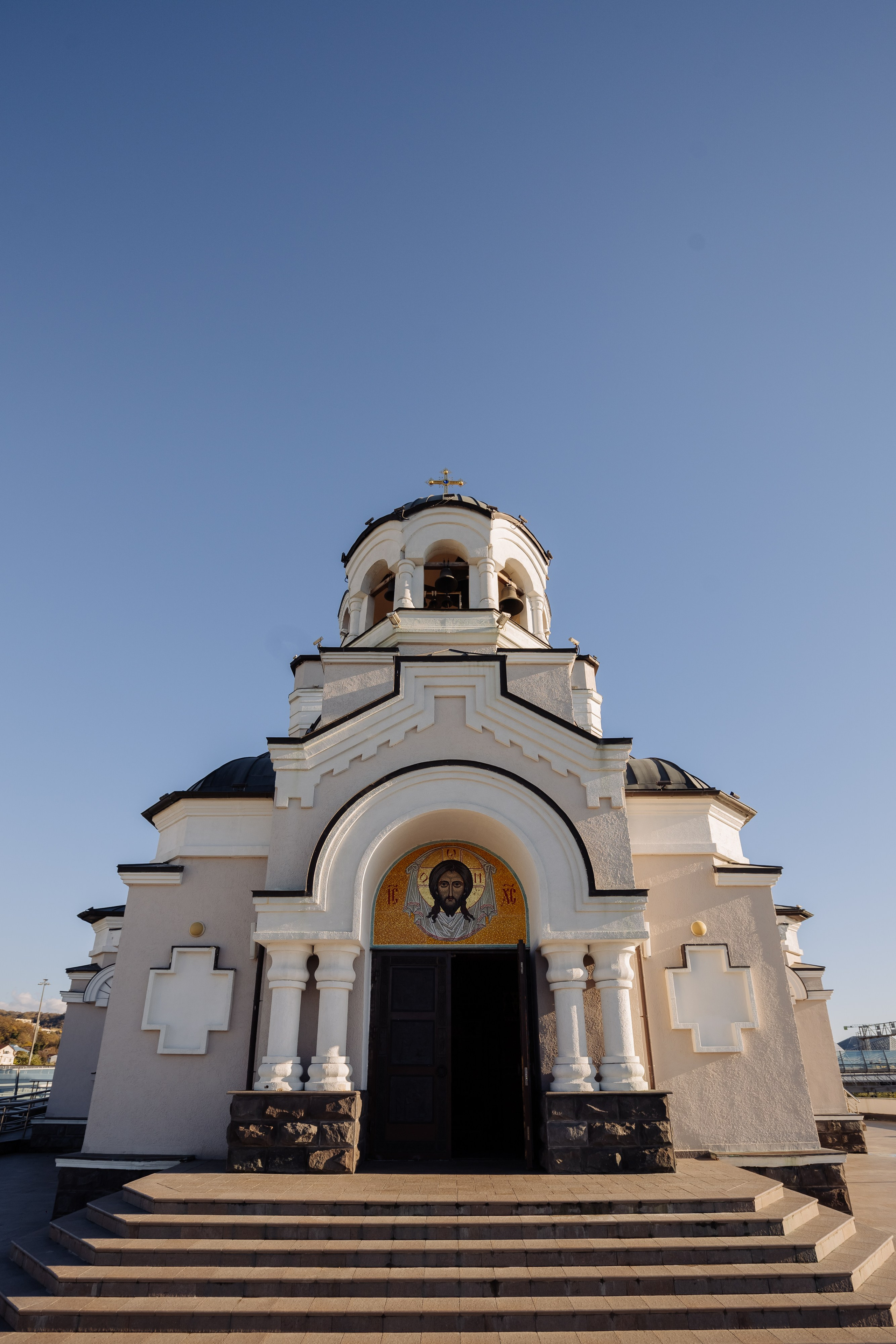 Фотограф на крещение. Храм Христа спасителя Сочи. Свадебный фотограф в Абхазии, Сухум, Гагра, Сочи