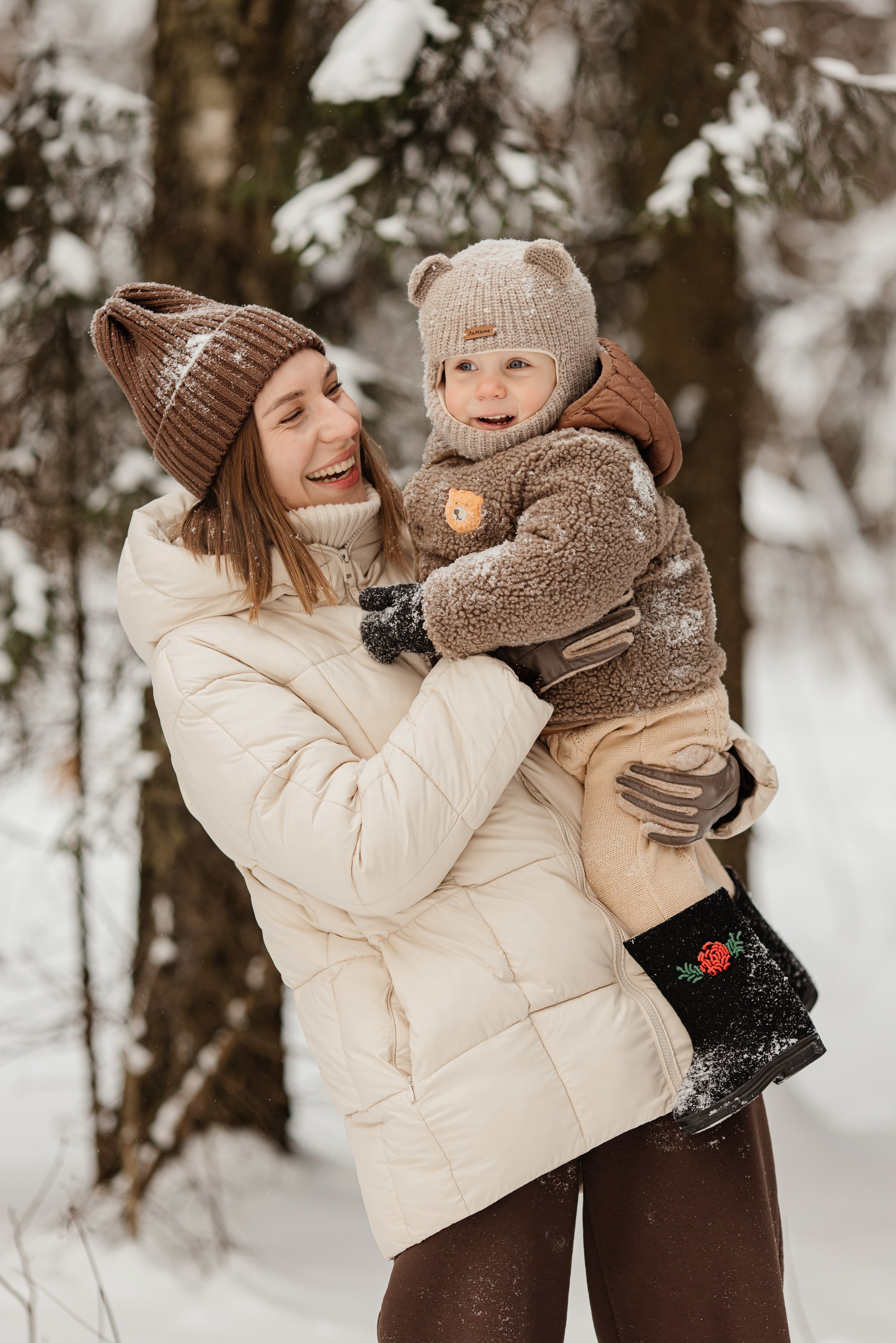 Зимние семейние фотосессии в лесу. Анна Блохина Фотограф Звенигород Одинцово Истра Красногорск Москва