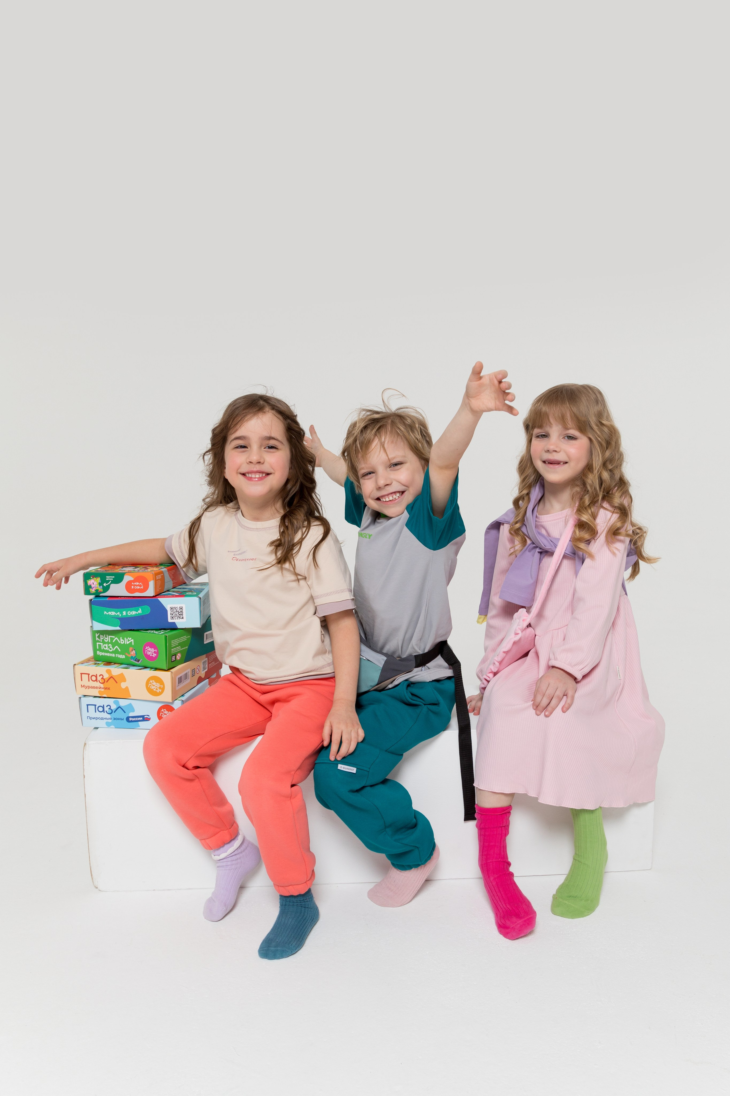 Имиджевая и каталожная съёмка для бренда детских пазлов. Детский и контент фотограф Надя Волкова Санкт-Петербург