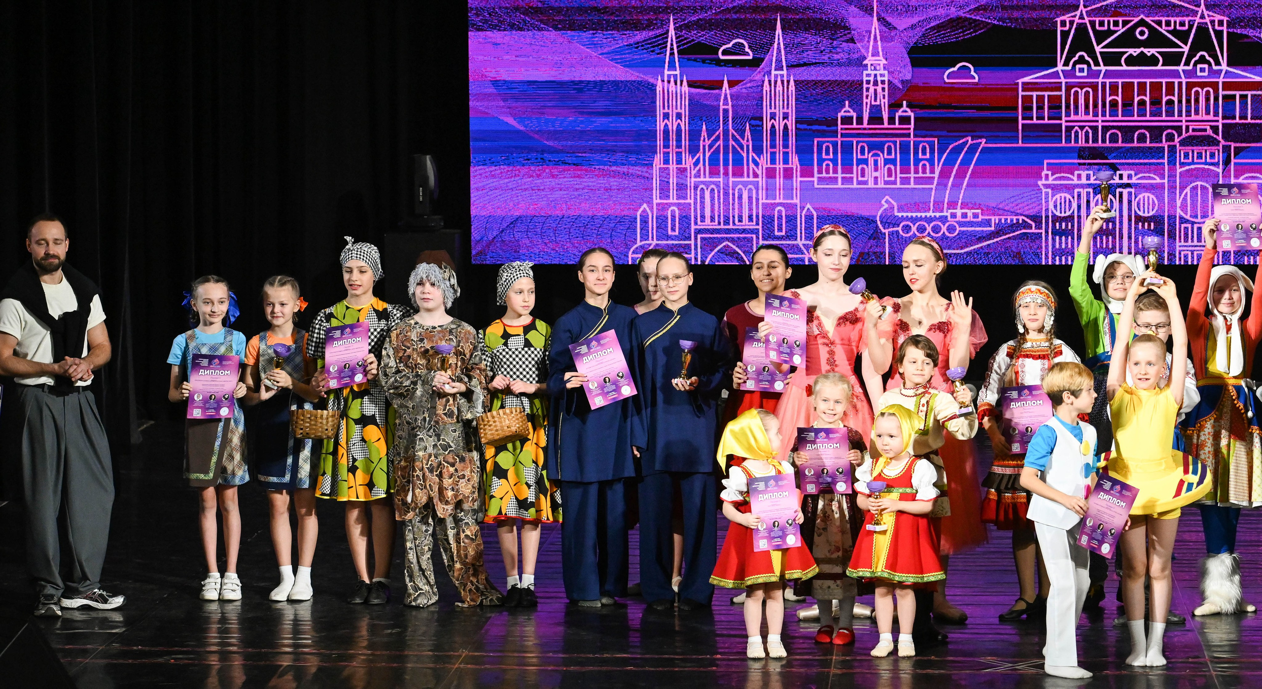 24.11.2024 Фестиваль хореографического искусства «АРТ-КОМПАС. Поволжье» г. Самара. Медиастудия Фото Концепт