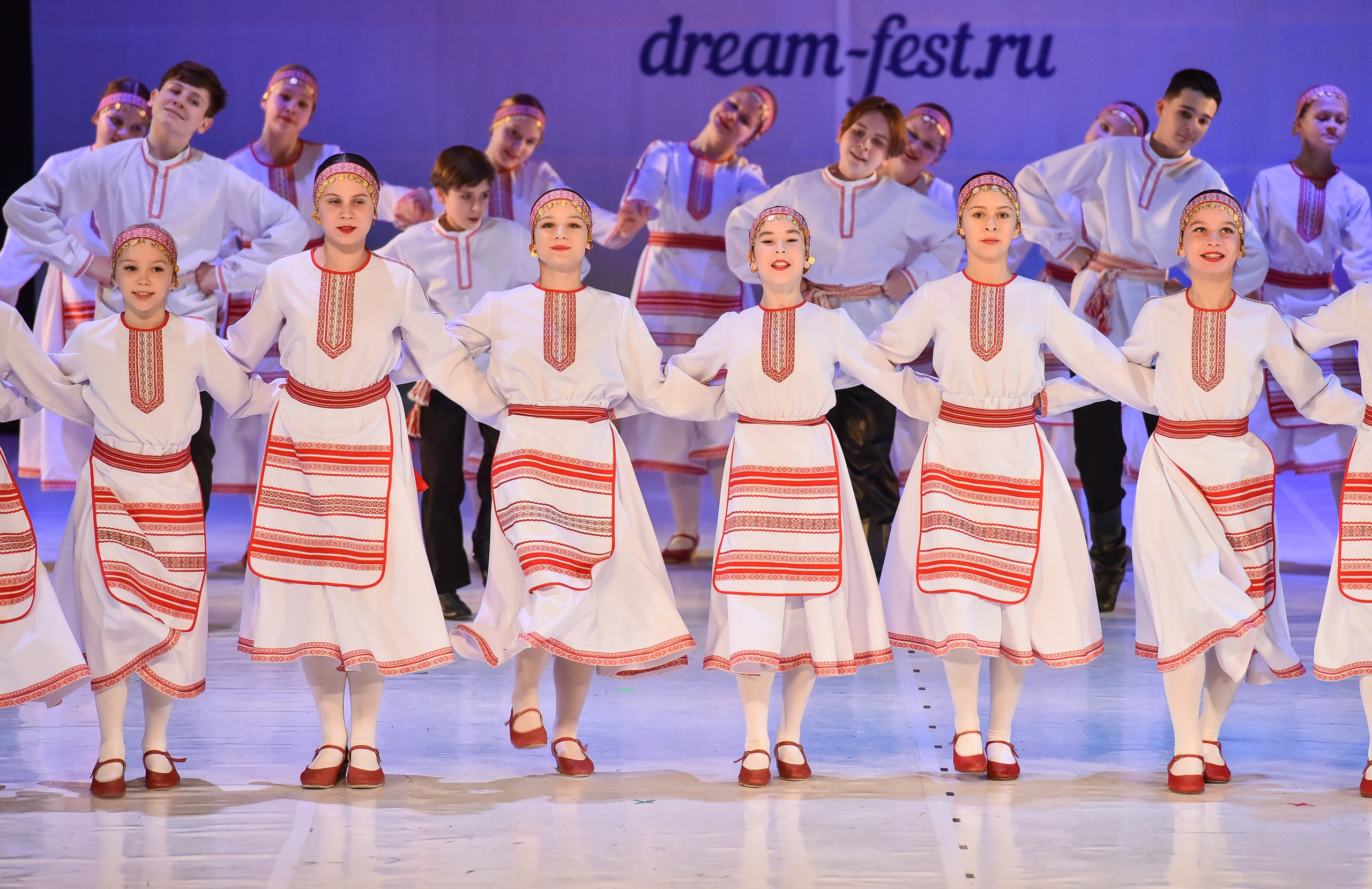 30.11.2024 Фестивальное движение «Шаг к мечте» Москва. Медиастудия Фото Концепт