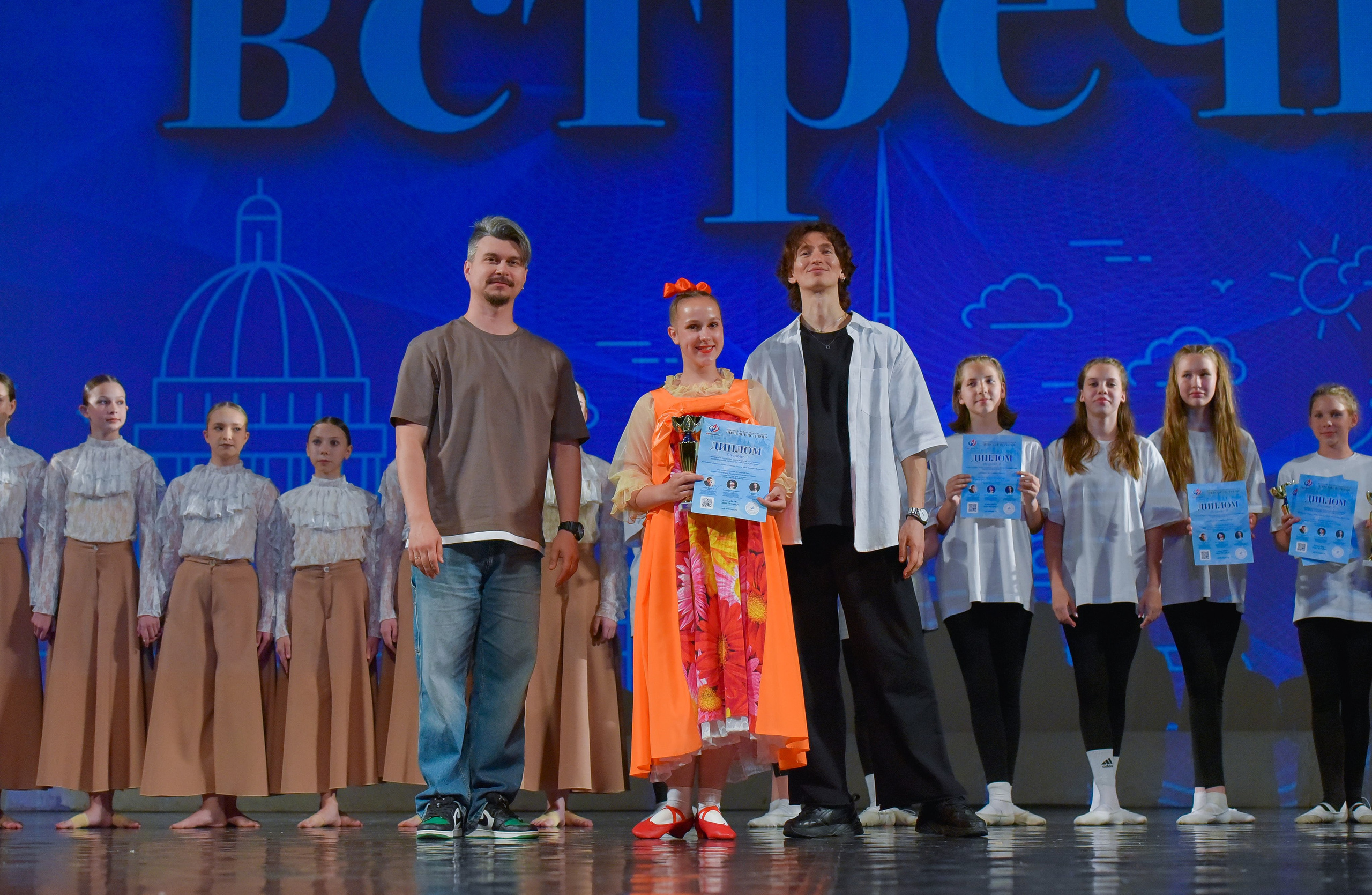 08.06.2024 Всероссийский фестиваль талантов «Невские встречи» г. Санкт-Петербург. Медиастудия Фото Концепт