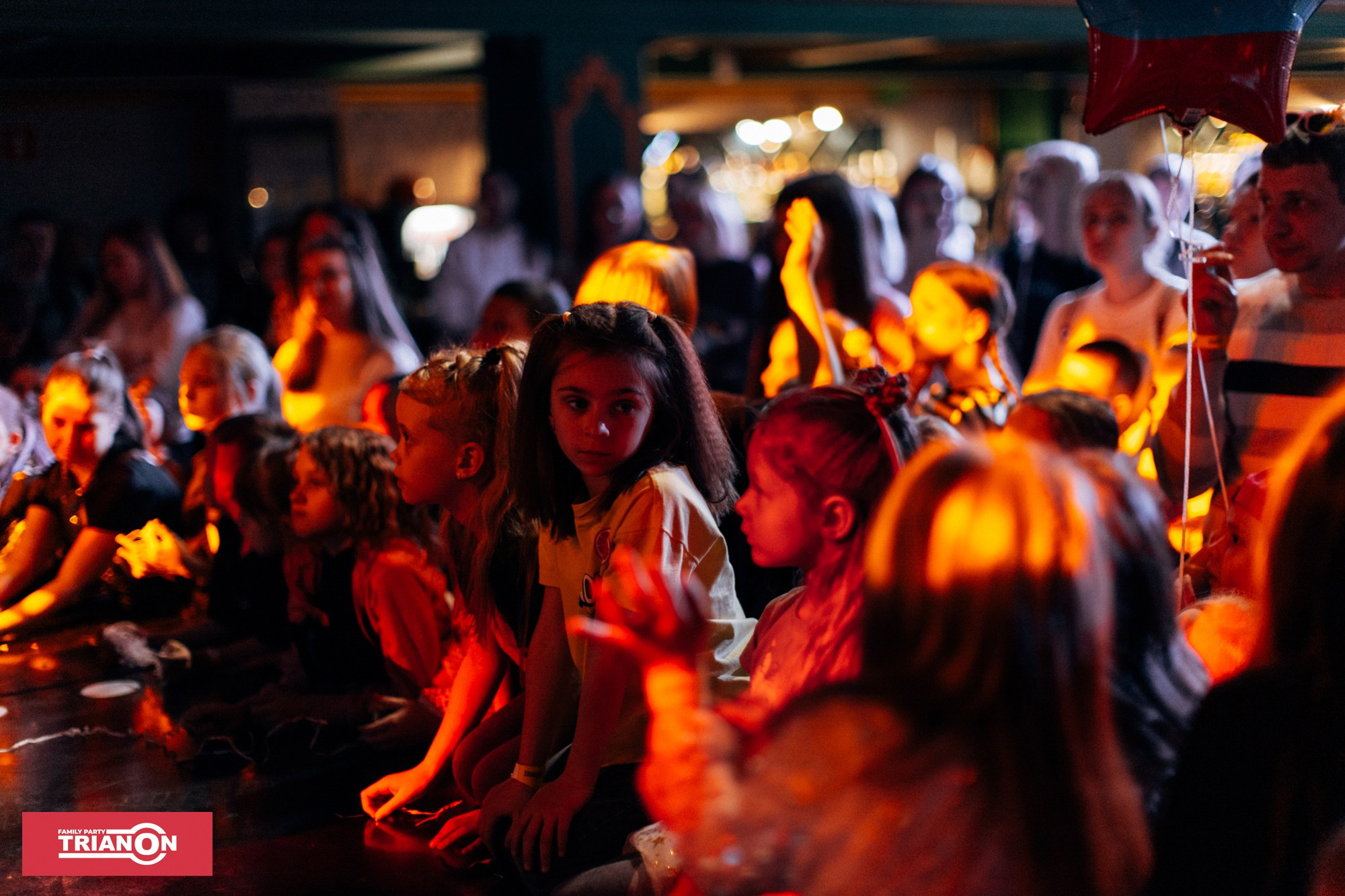 Семейная дискотека TRIANON. Фотограф Владимир Молоканов