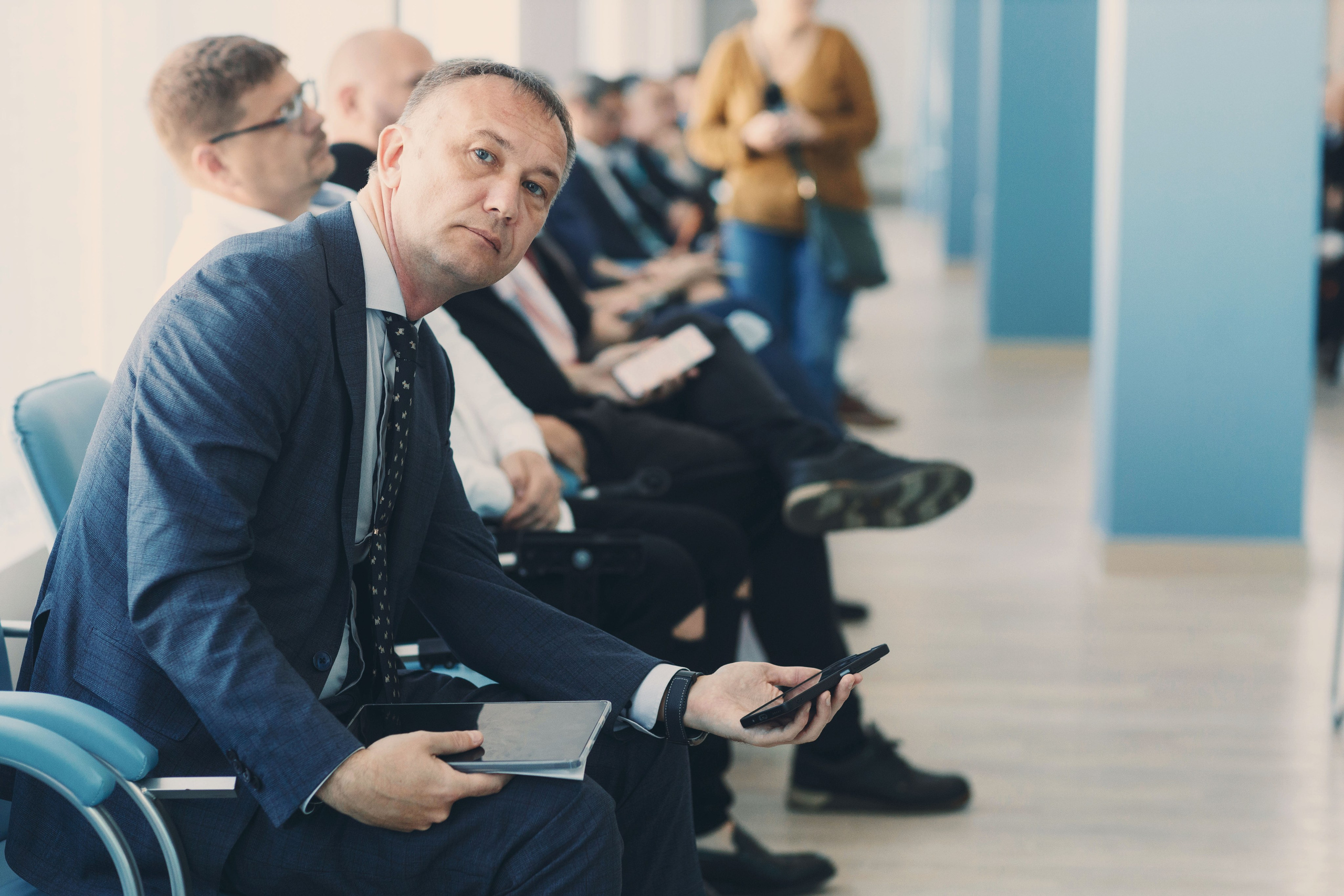 Репортажная съемка форума «Двери Росси-2025» в Чебоксарах. Портретный и репортажный фотограф в Чебоксарах Андриян Чаркин