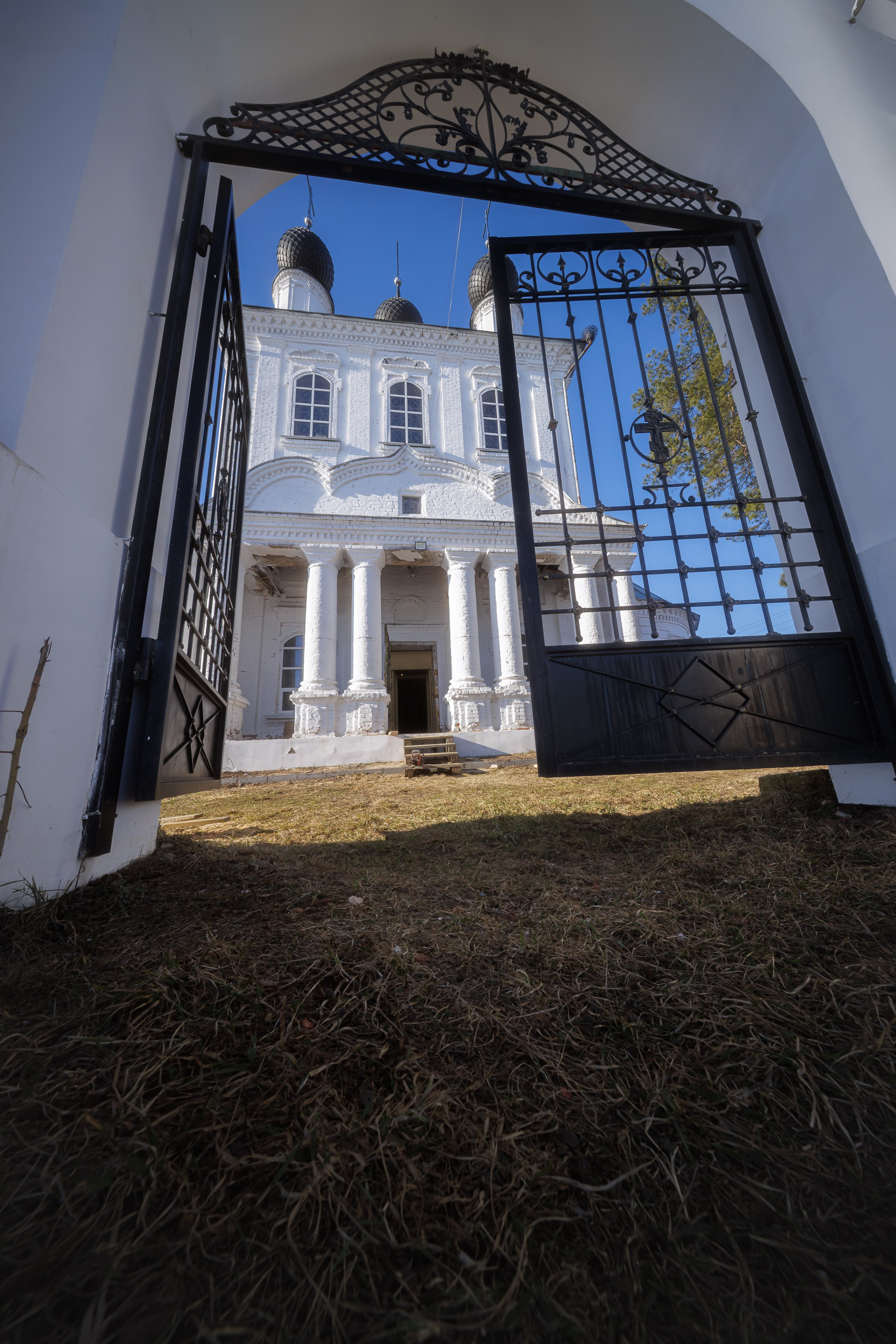 Архитектура — экстремальный угол съемки. Владимир Петухов — фотограф в г. Кинешма. Оператор FPV