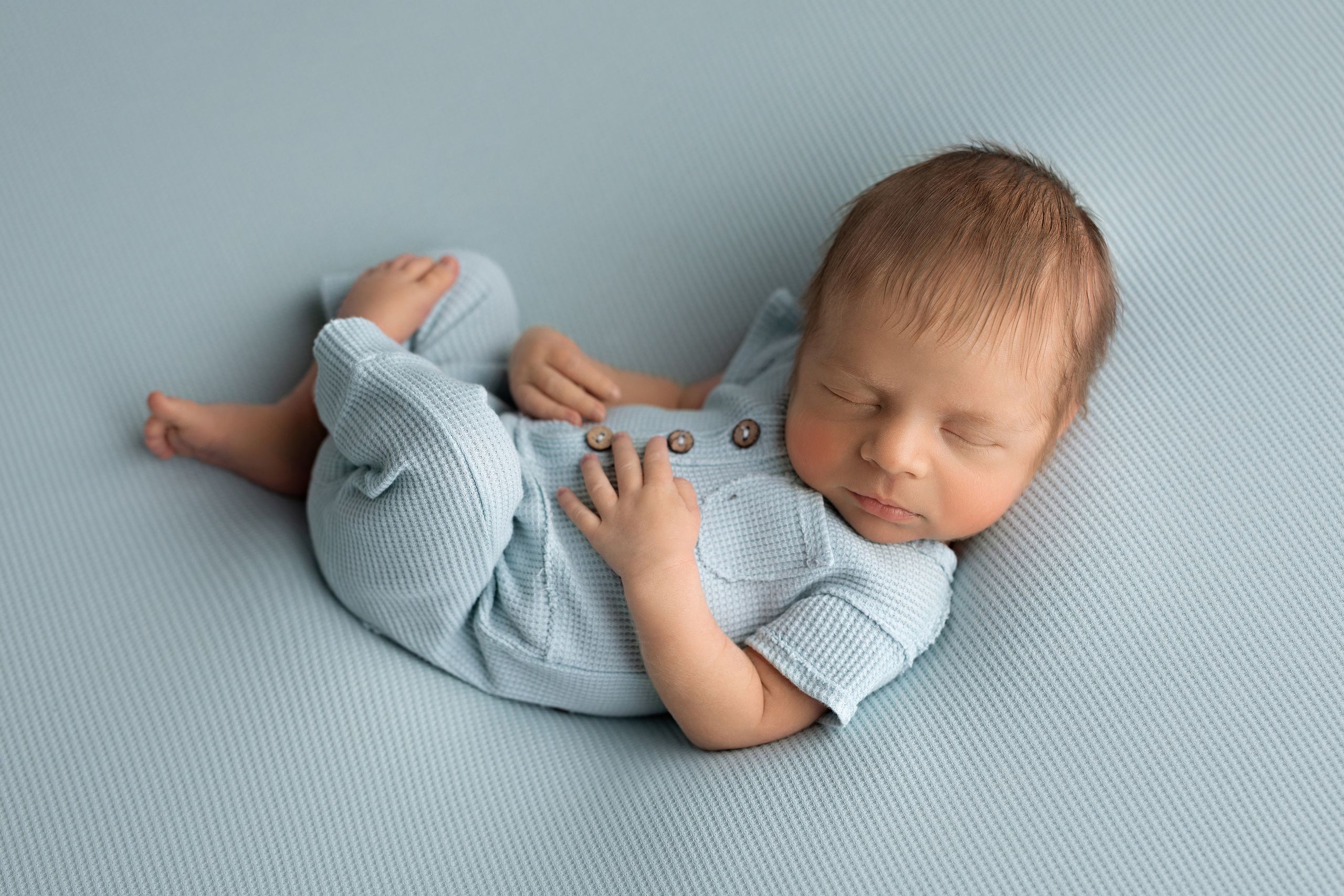 НОВОРОЖДЁННЫЕ. Фотограф новорожденных ньюборн в Новосибирске