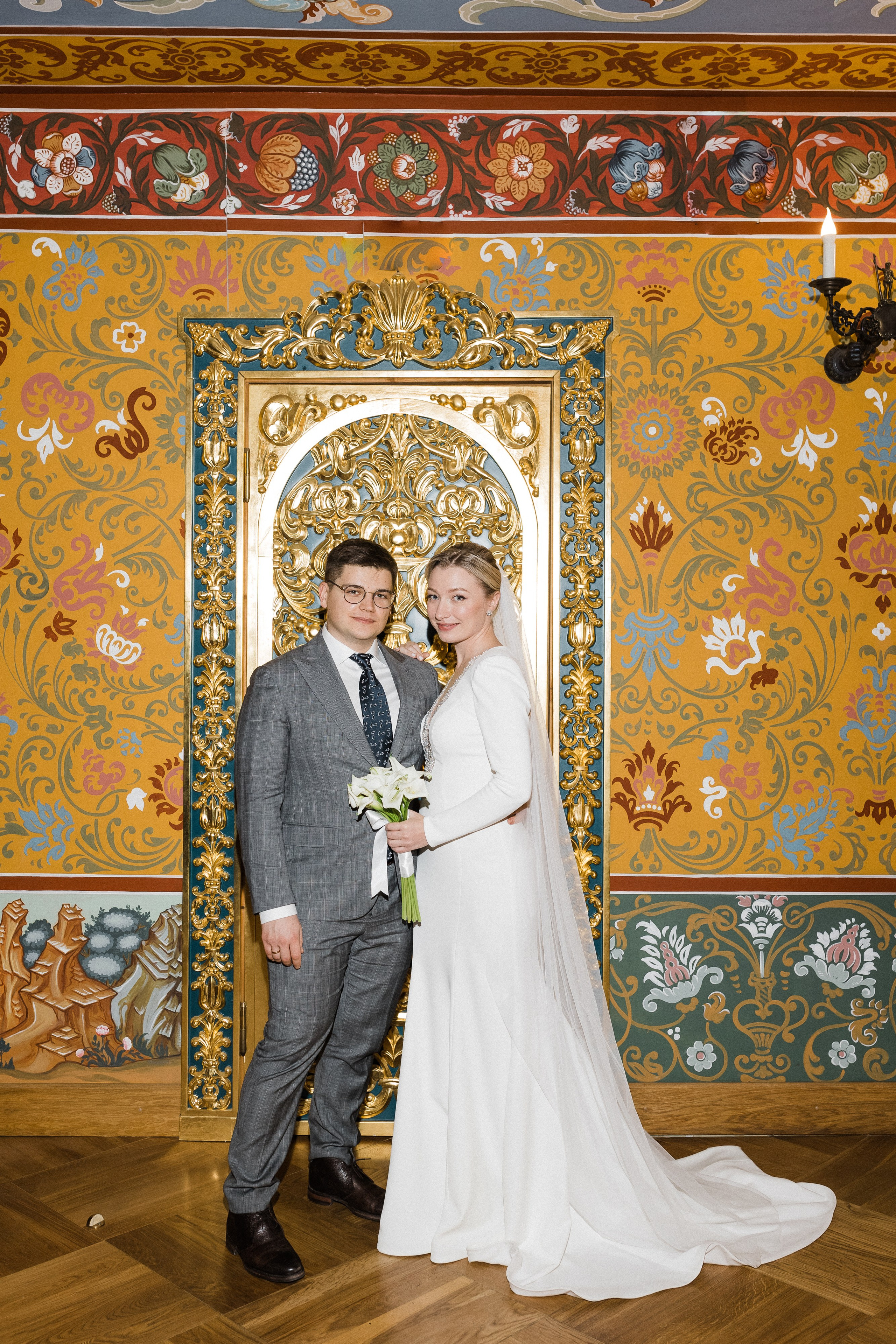 Свадебная фотосессия в Коломенском. Дворец царя Алексея Михайловича. Свадебный фотограф в Москве Мария Крош